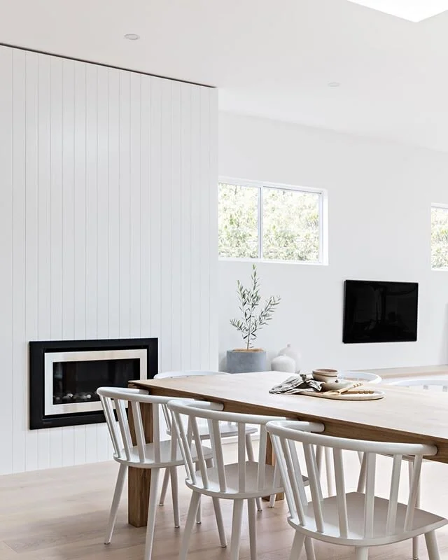Here is the full view of the joinery at Kirkwood. Kitchens integrating into fireplaces into the tv unit. Just a lazy 17metres of cabinetry to one wall.