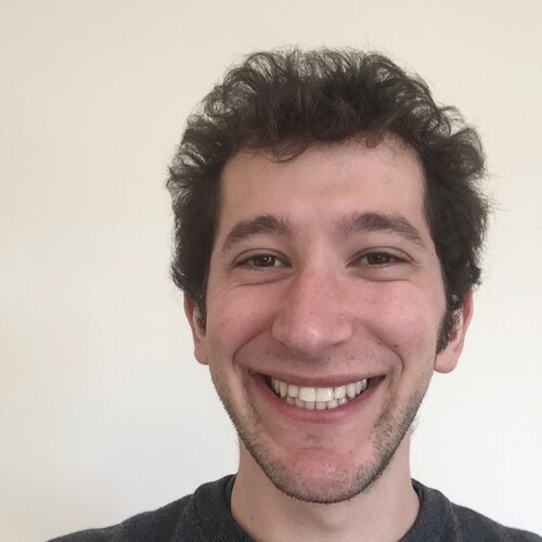 Eli | Customer Success Associate