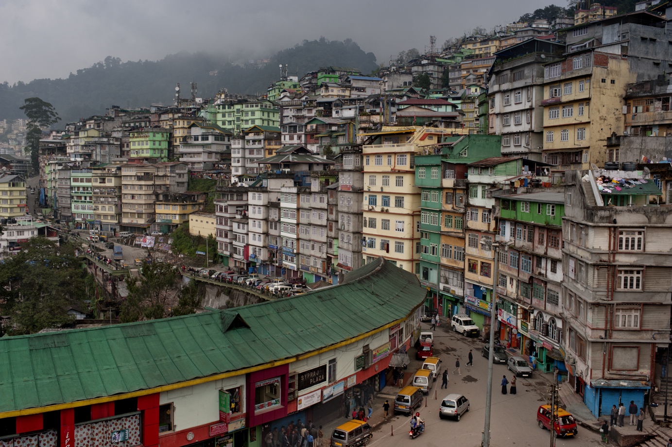  Gangtok, capital of Sikkim / India 