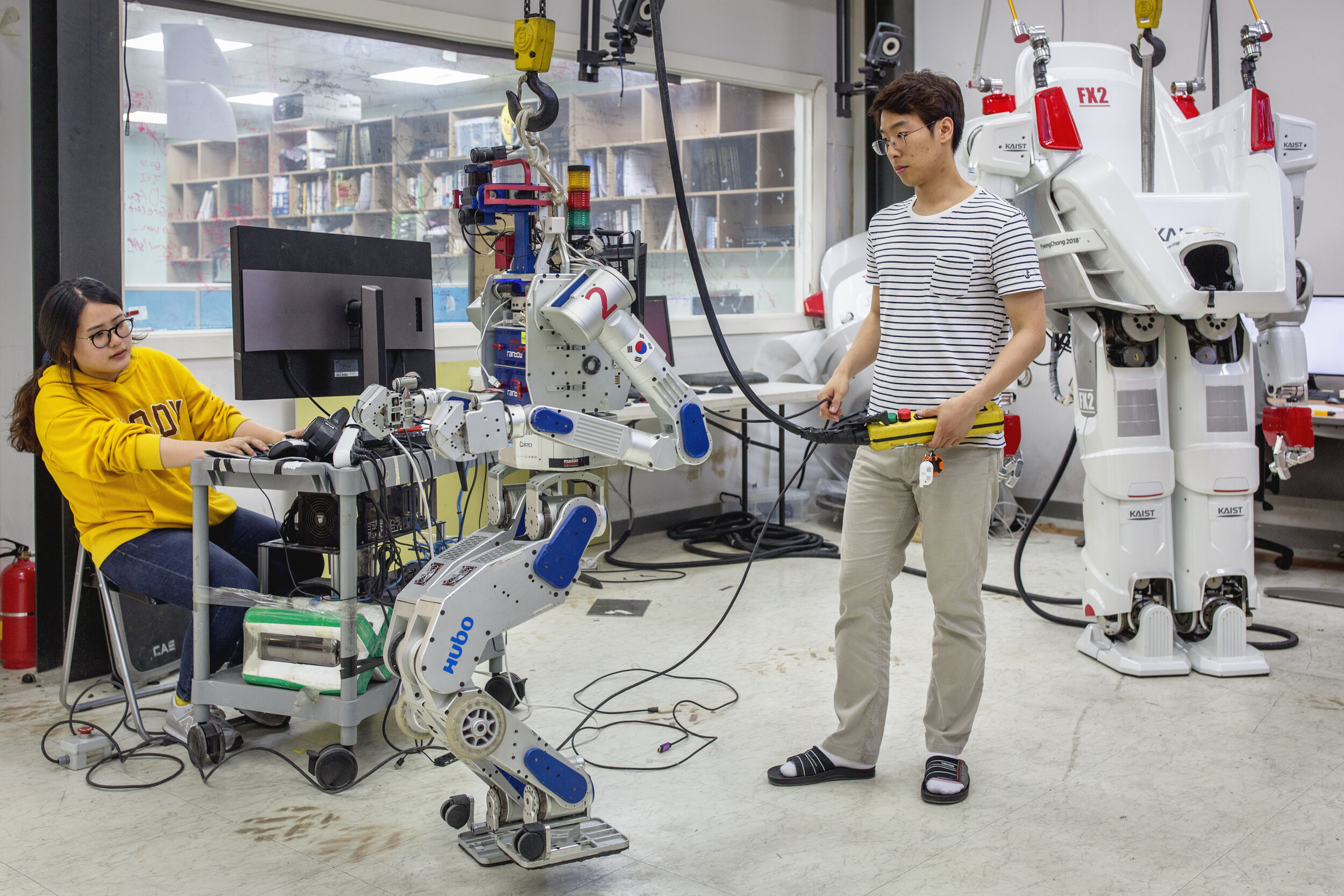  Students at the Kaist Institute working on a robot, Soul / South Korea - 2018 