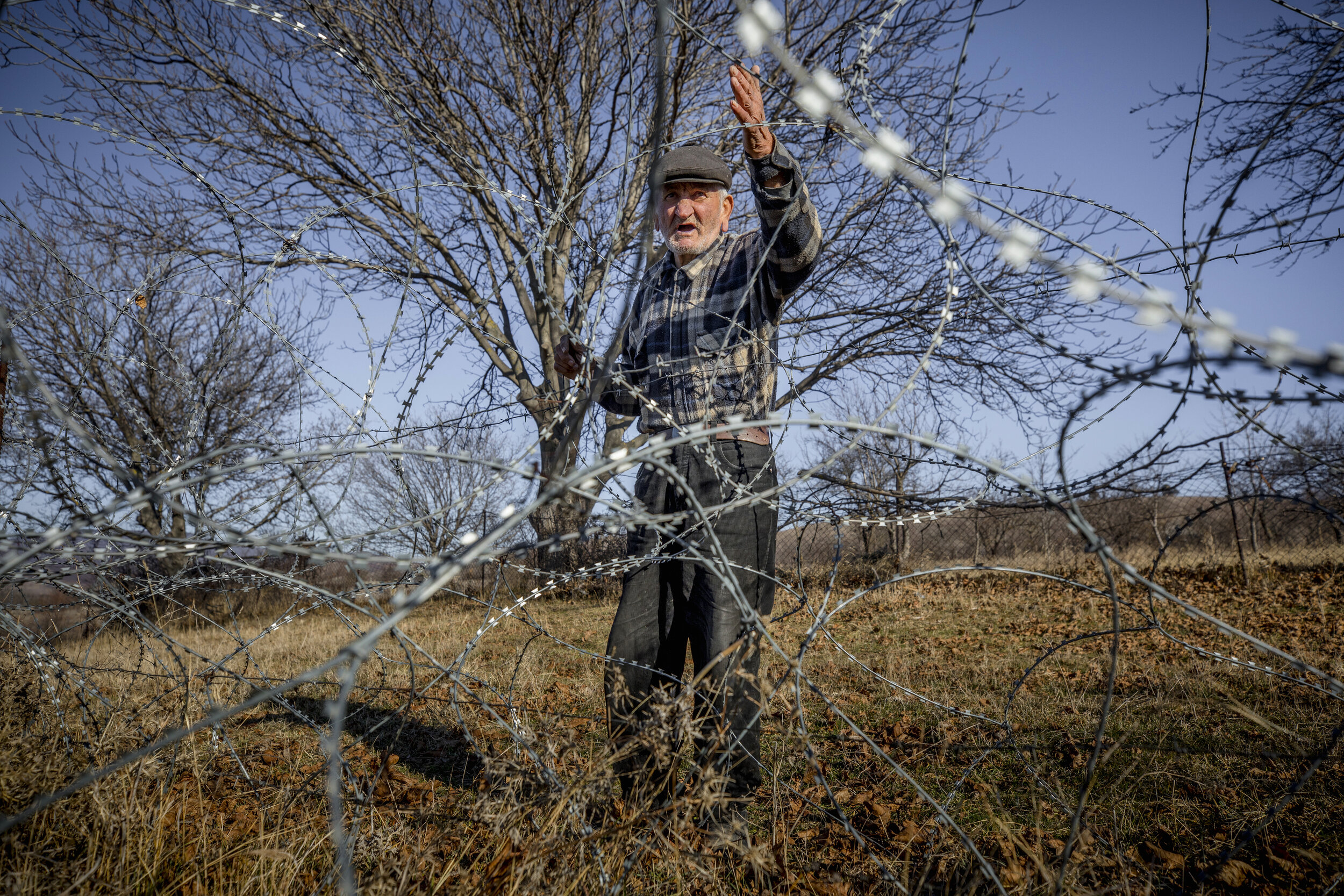  In the village of Khurvaleti ends Georgia and South Ossetia takes over, at least according to Russia's border. Georgian Davit Vanishvilis, 86, his house ended up on one side the barbed wire fence and his arable land on the other when Russian forces 