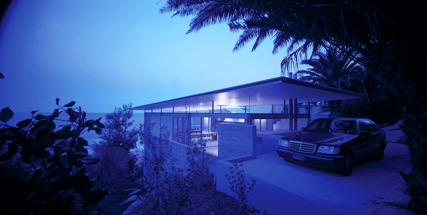 rosevear_stephenson_whalebeach_01.gif