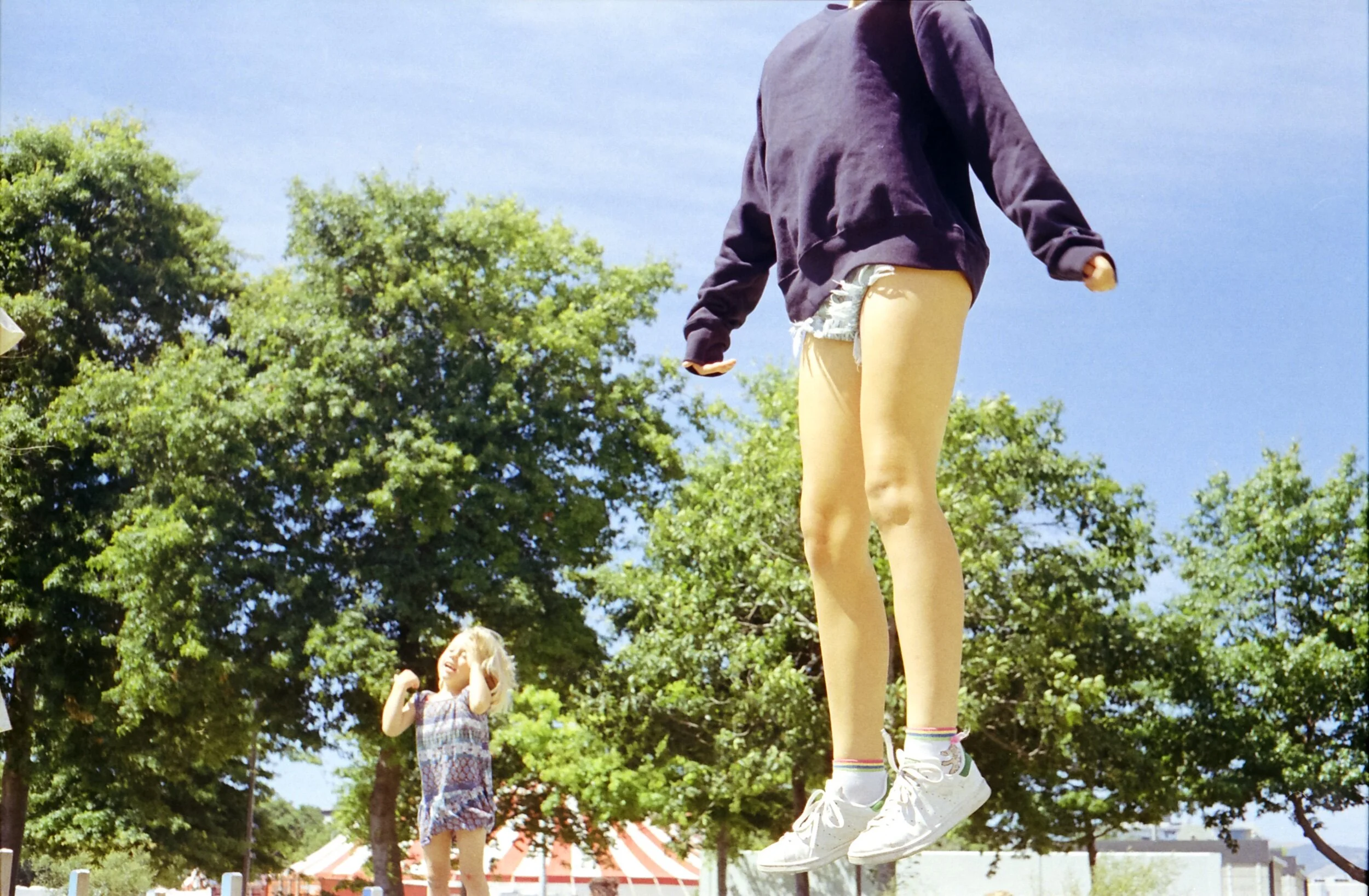 Maisy Mcleod #10061 Kodak 400 02 (6).jpeg