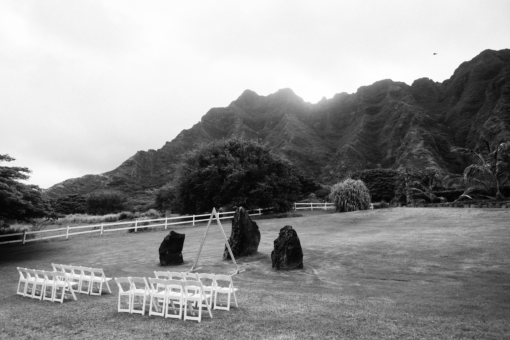 Kualoa_Ranch_Wedding_Photographer_Tone_Hawaii-3.jpg