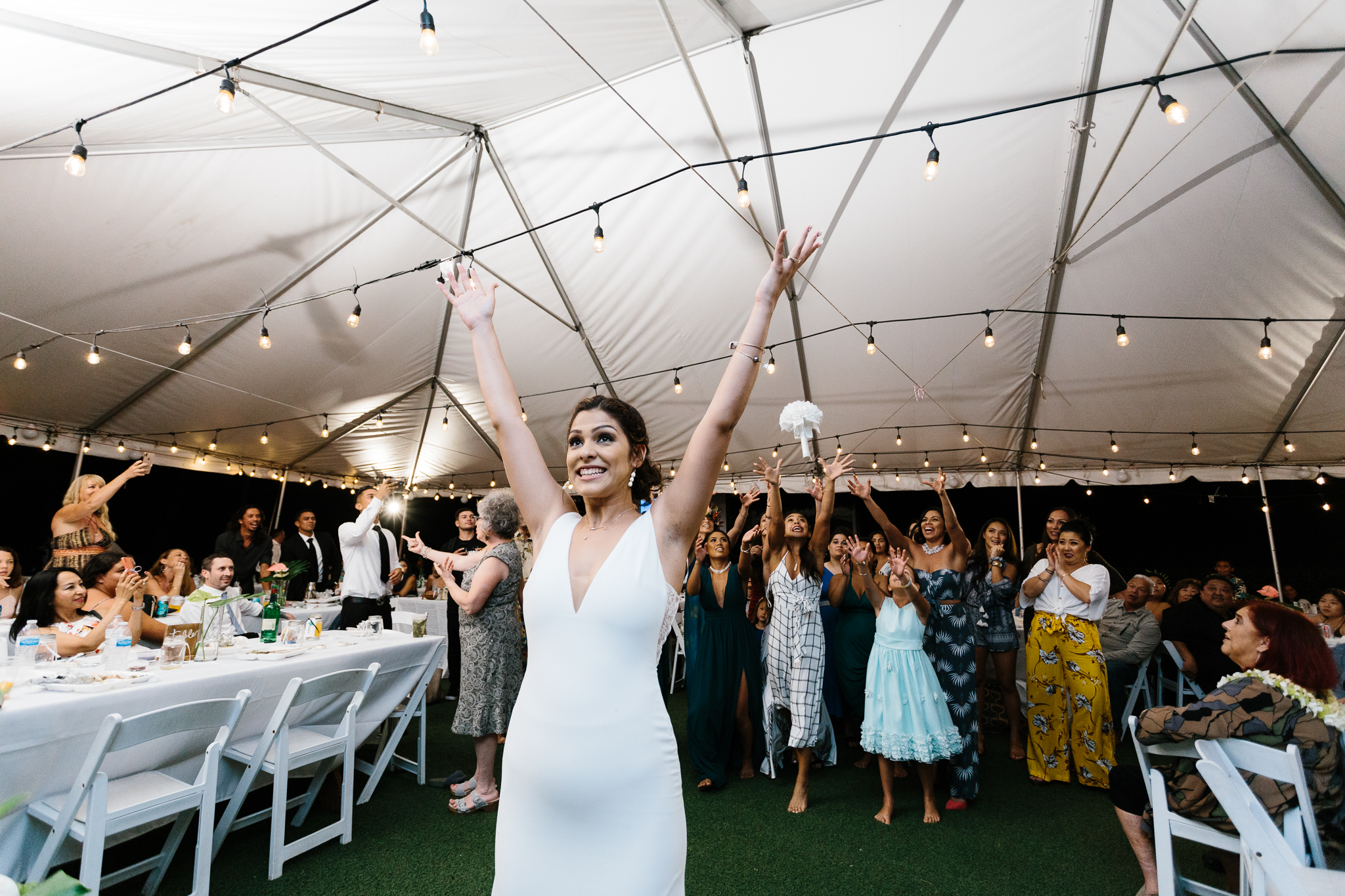 Kualoa_Ranch_Wedding_Photographer_Tone_Hawaii-53.jpg