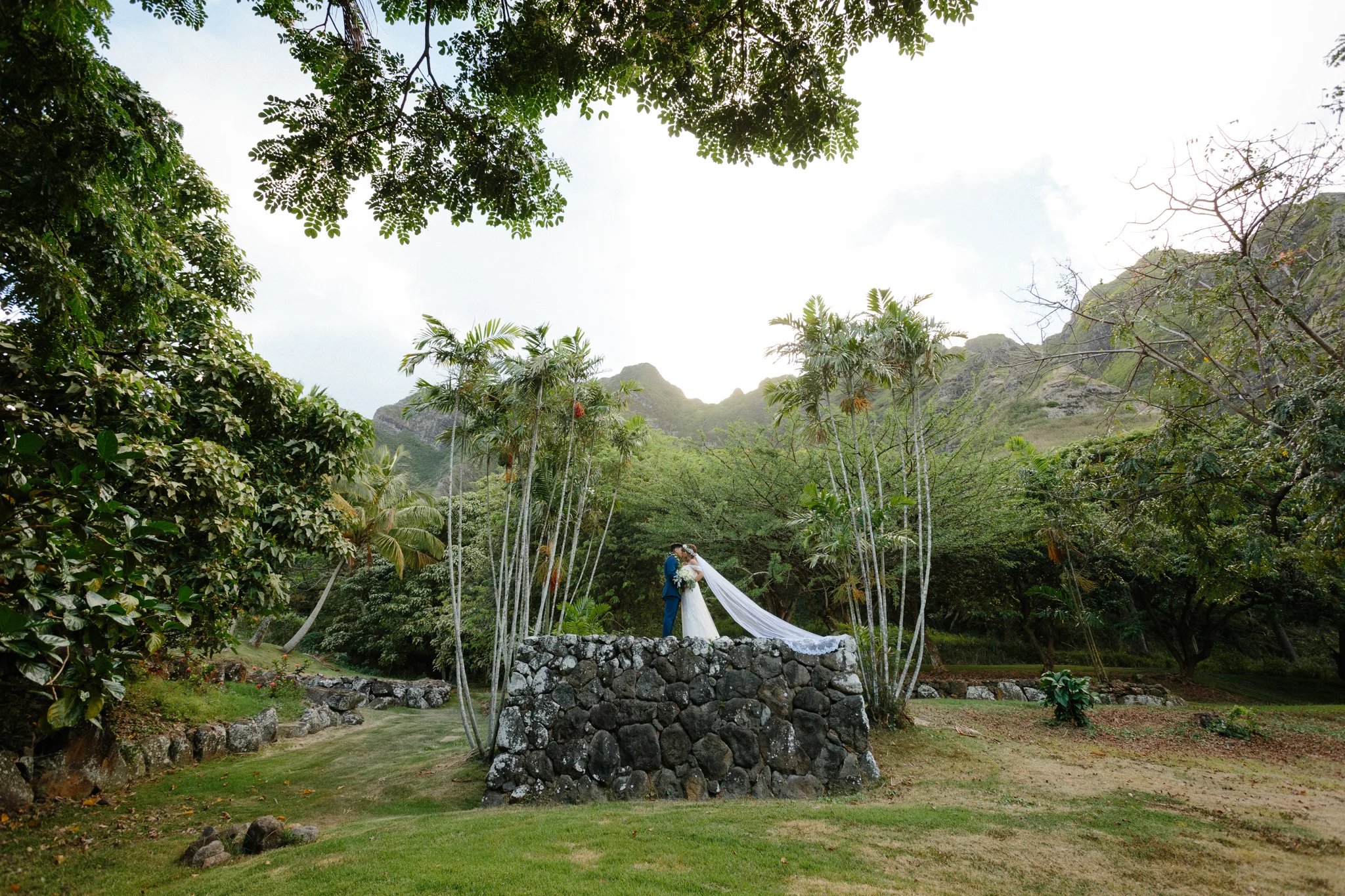 kualoa_ranch_wedding_photography_tone_hawaii-70.jpg