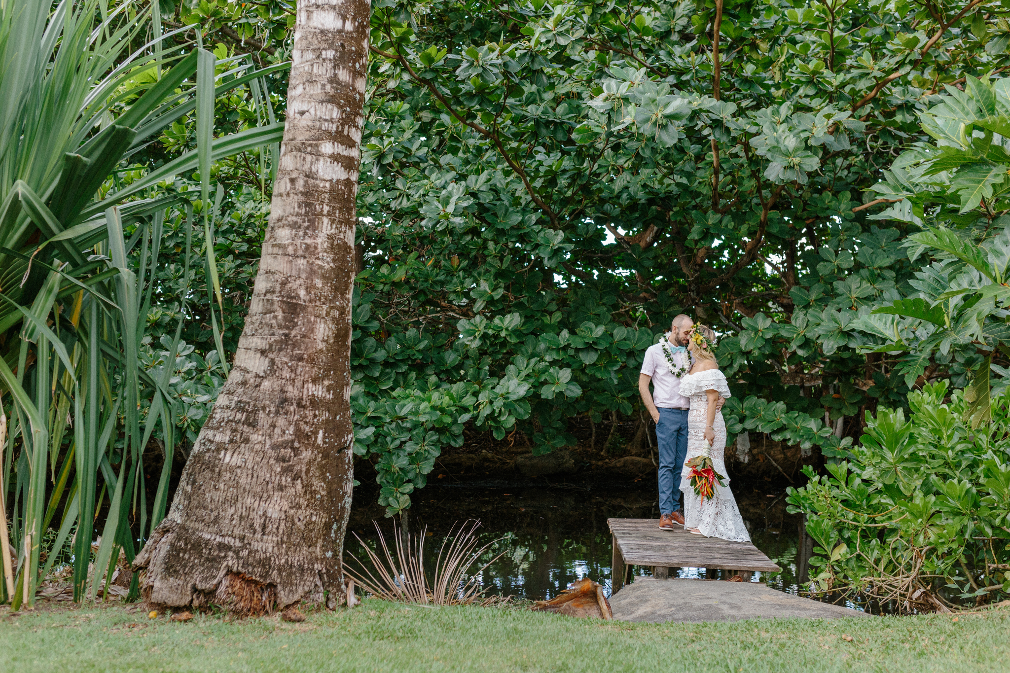 oahu_elopement_photographer-47.jpg
