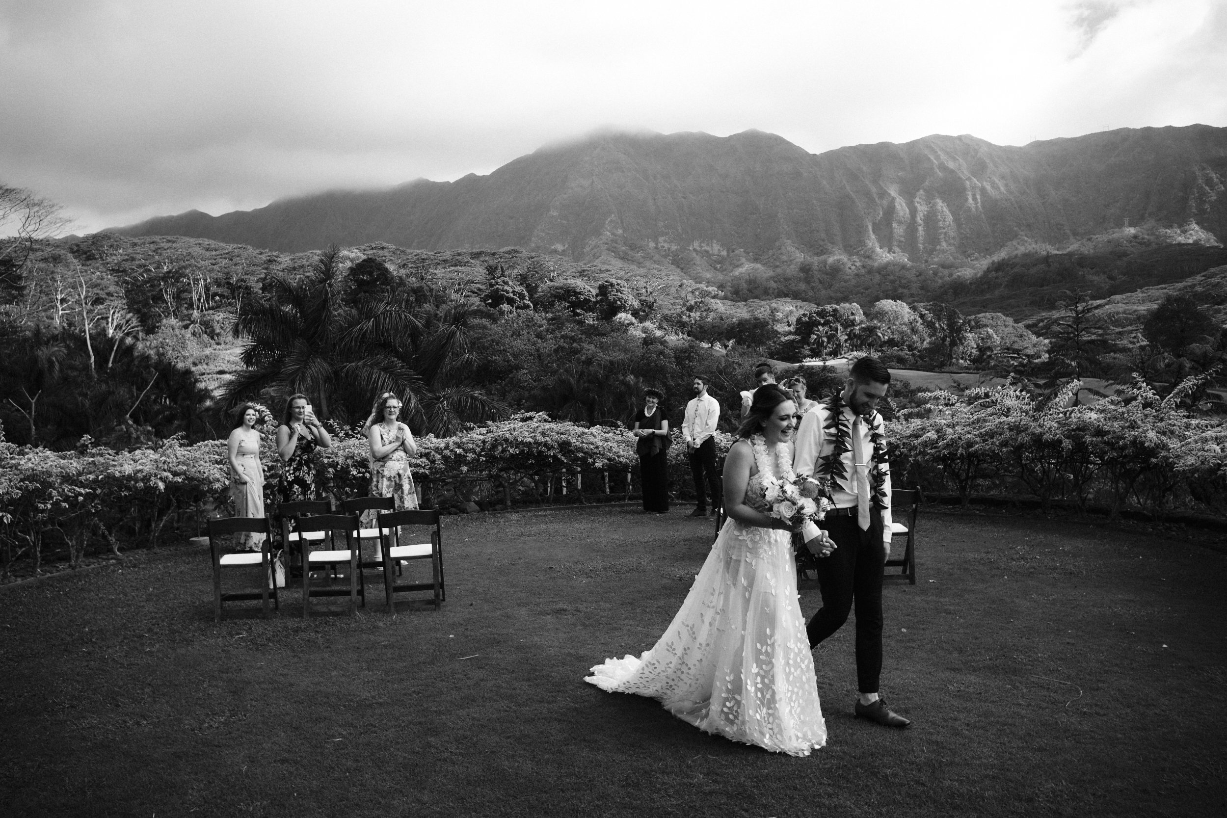 Hawaii Destination Wedding Photographer.jpg