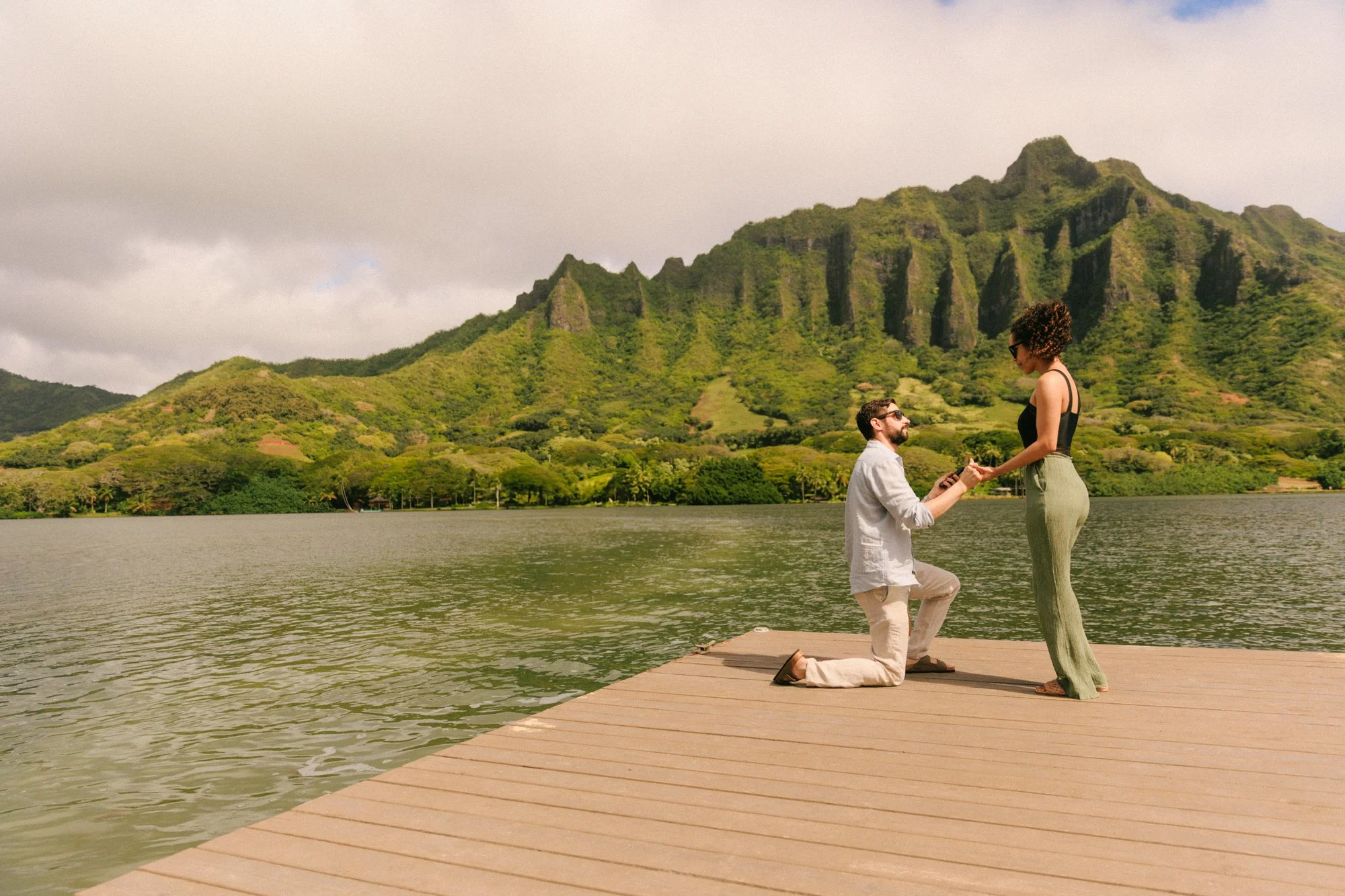kualoa-ranch-engagement-proposal-photographer-3.jpg