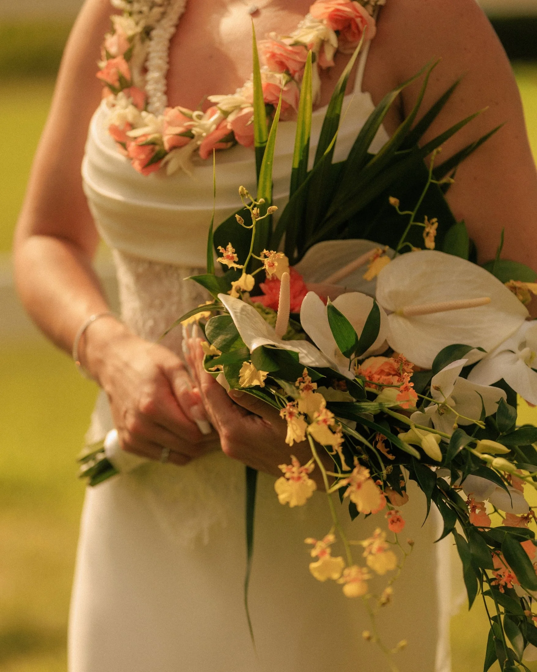 morning-elopement-paliku-gardens-kualoa-ranch-10.jpg