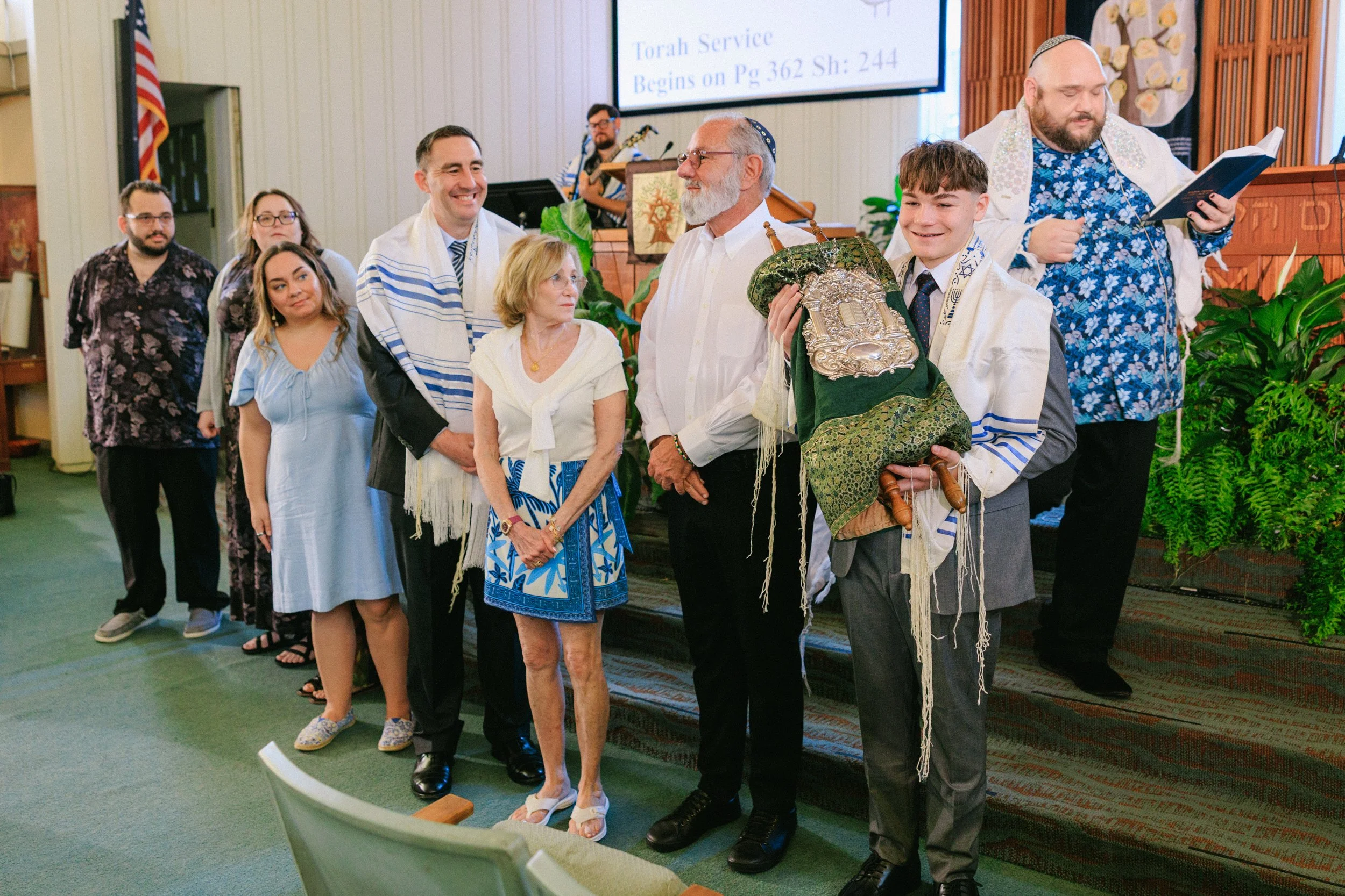 bar-mitzvah-temple-emanu-el-honolulu-oahu-19.jpg