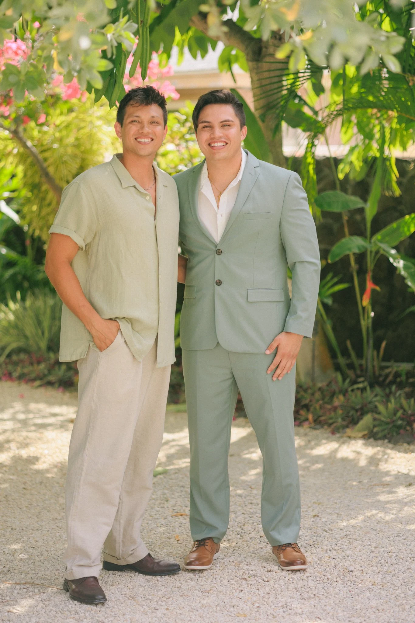 maleanagardenswedding--63.jpg