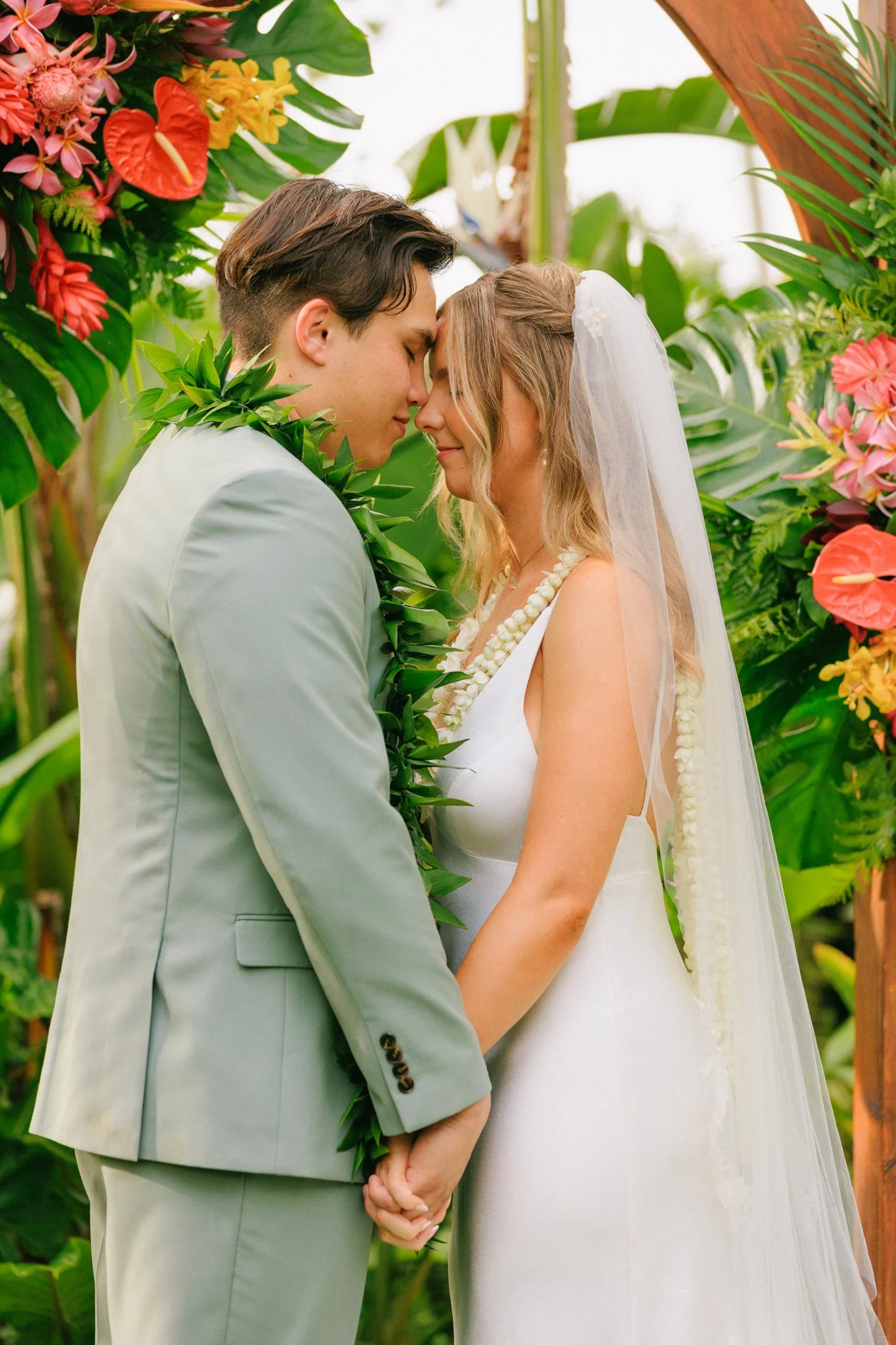 maleanagardenswedding--194.jpg