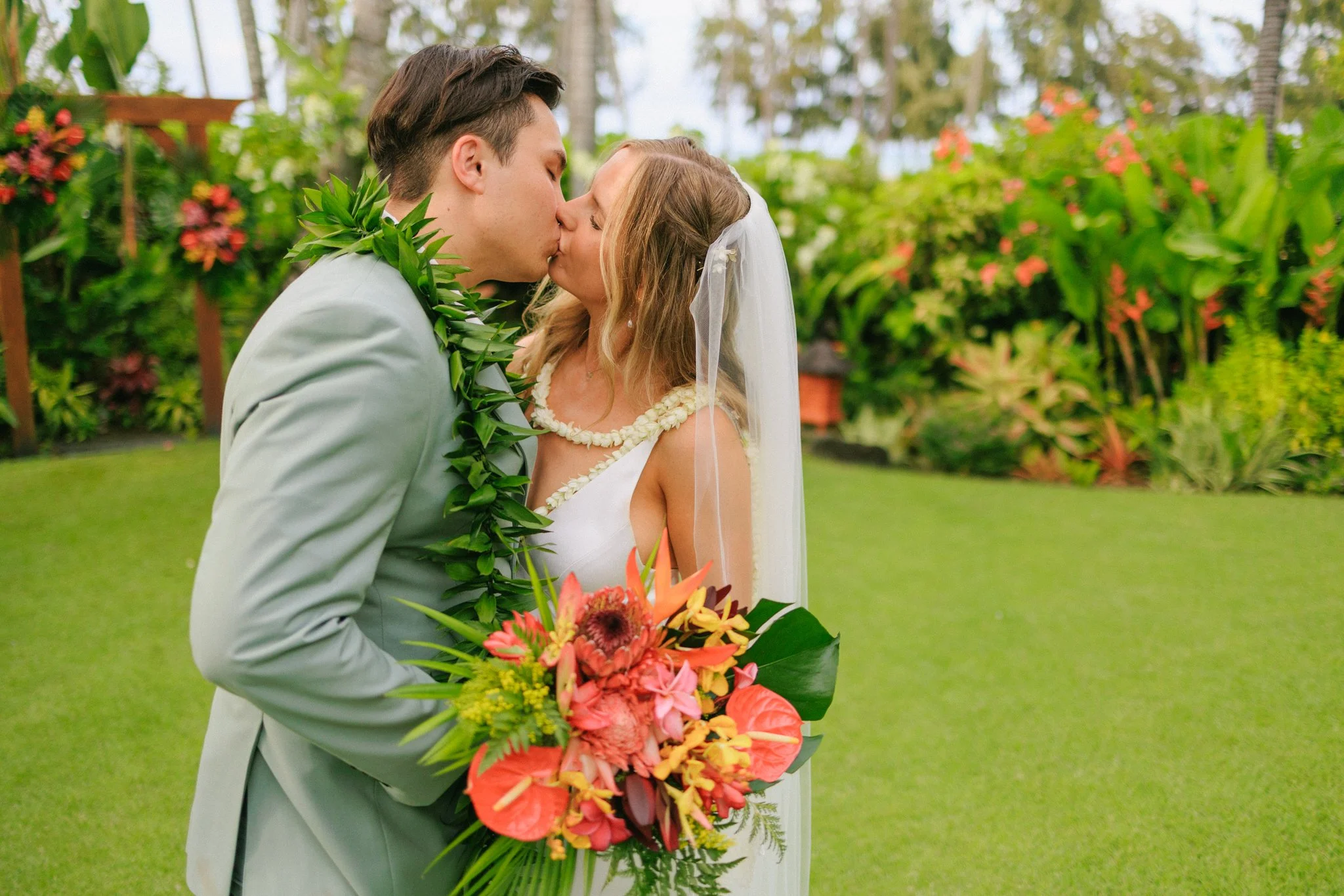 maleanagardenswedding--304.jpg