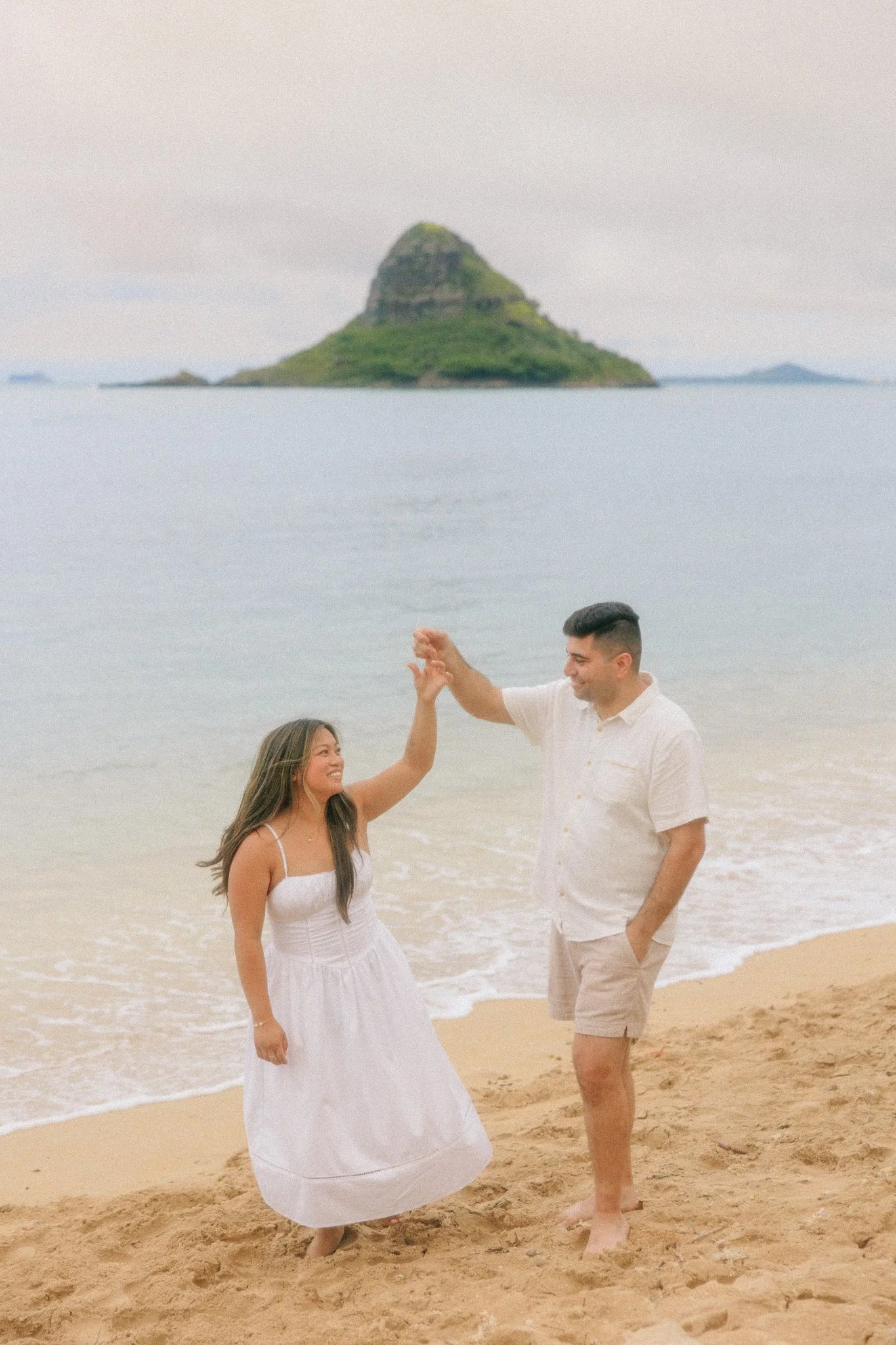 adam-alexis-kualoa-proposal-oahu-74.jpg
