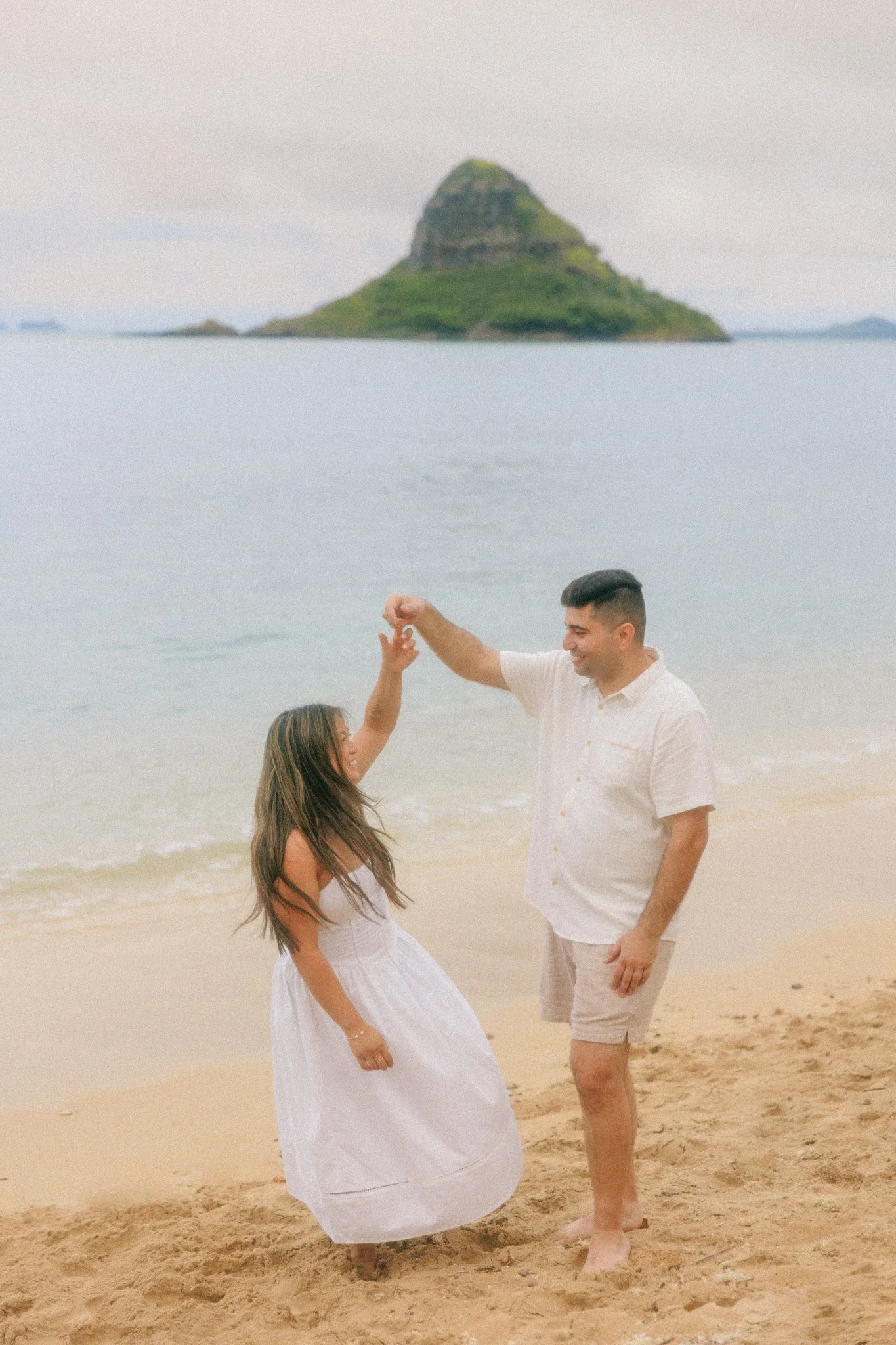 adam-alexis-kualoa-proposal-oahu-76.jpg