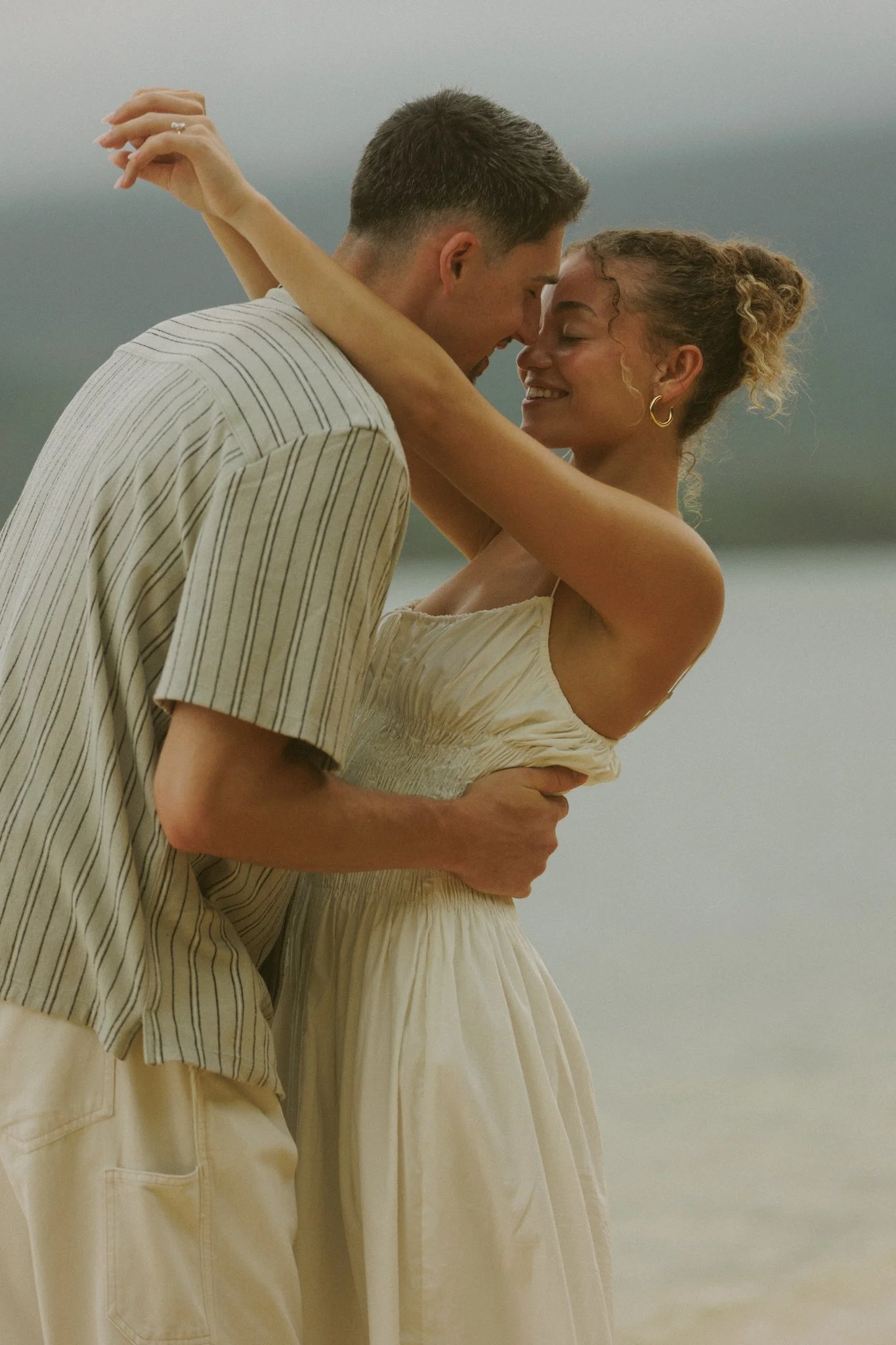 surprise-proposal-photographer-hawaii-kualoa-regional-park_22.jpg
