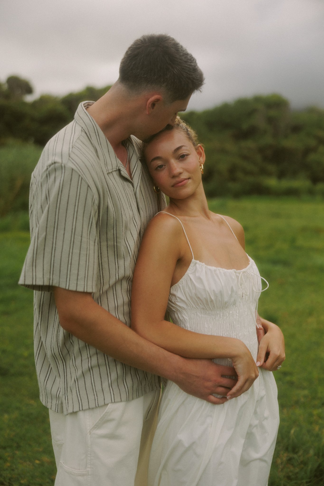 surprise-proposal-photographer-hawaii-kualoa-regional-park_35.jpg