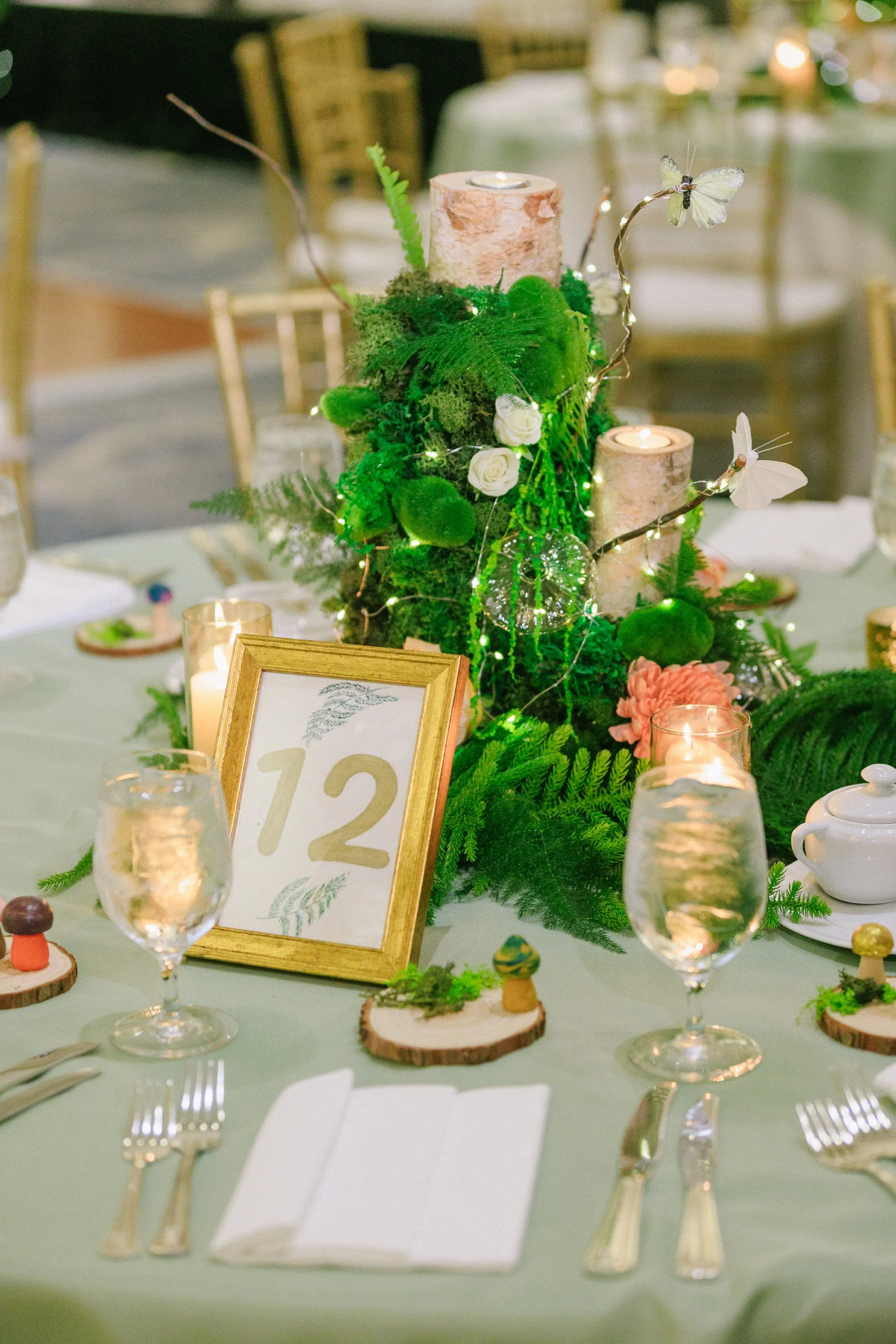 Rachel celebrating her bat mitzvah during the ceremony at Temple Emanu-El Honolulu