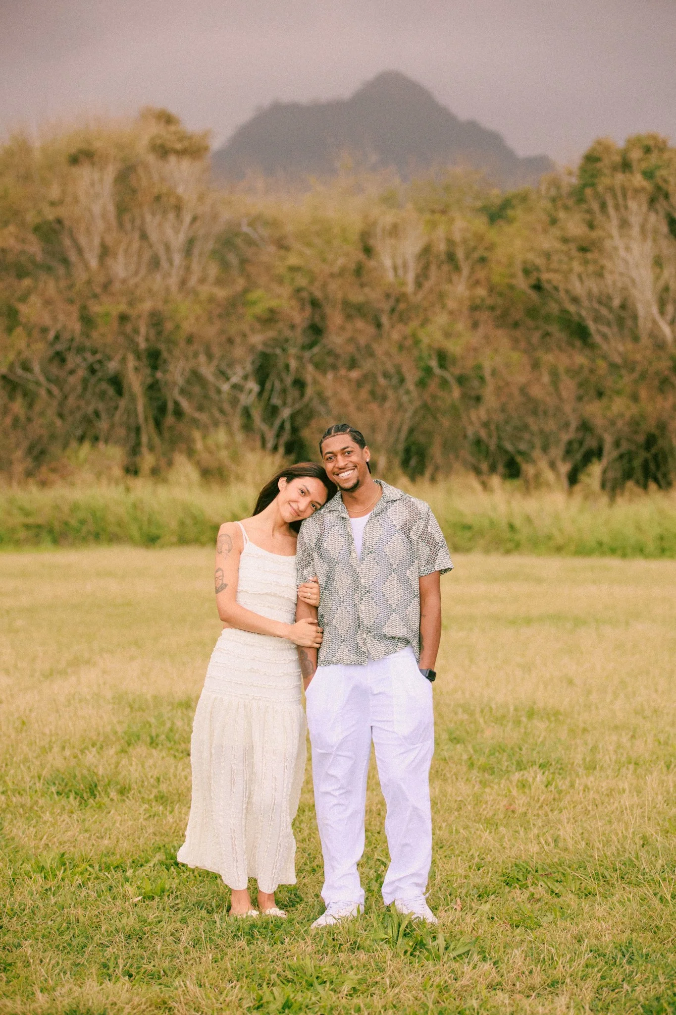 oahu-engagement-photographer-2.jpg