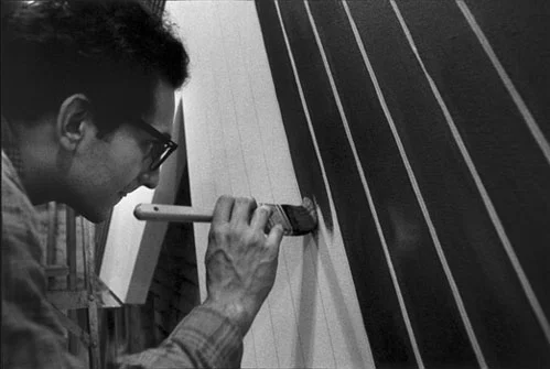 Frank_Stella portrait.jpg