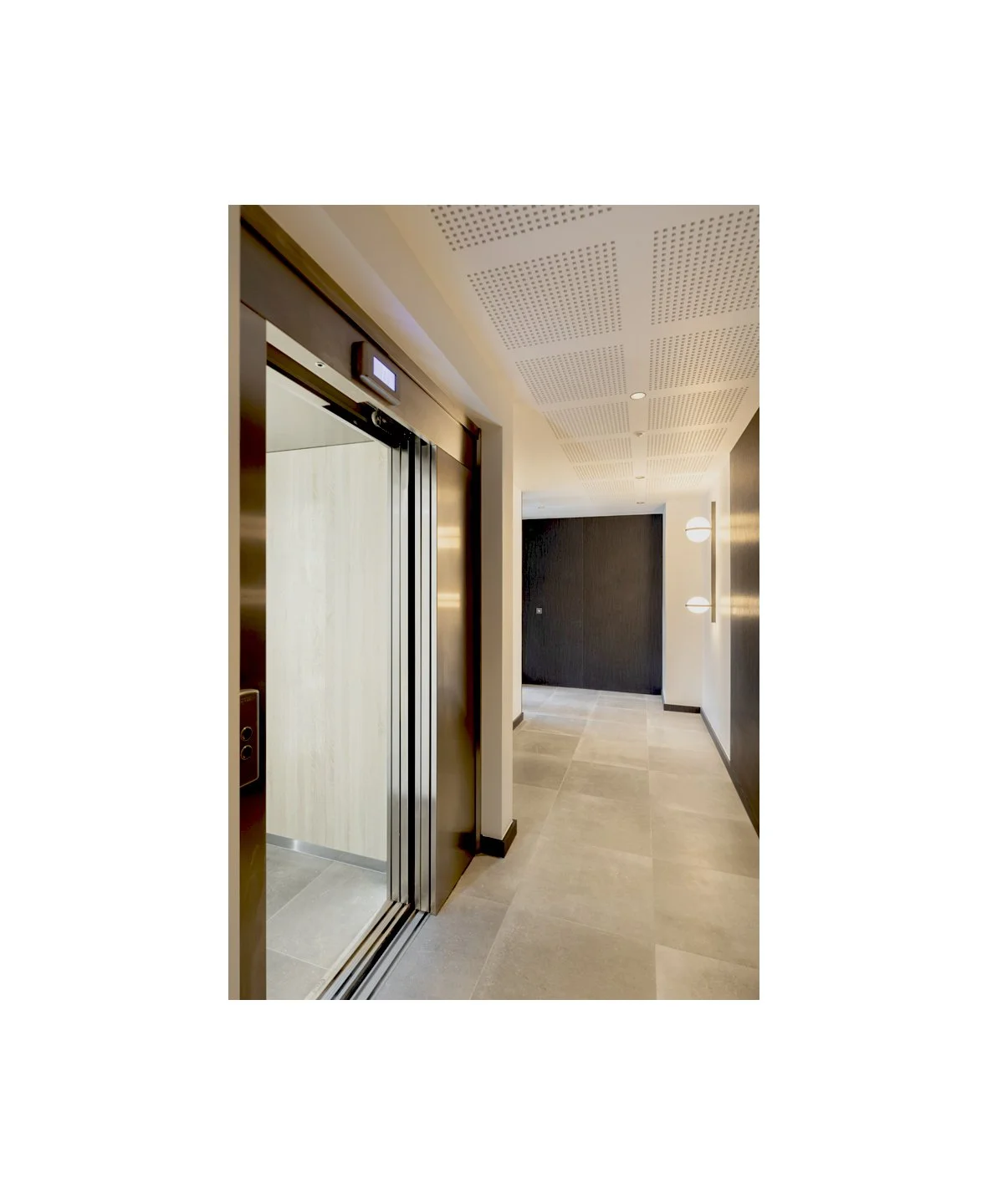 img issy vertical.jpg