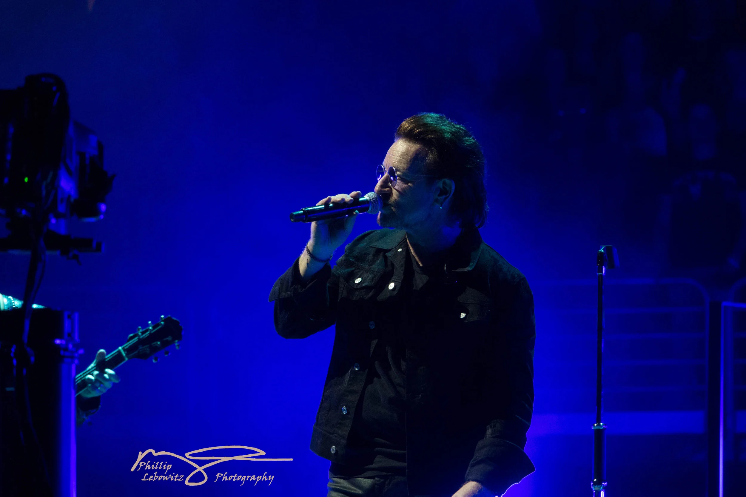U2 Philly Exported-13-4 WM.jpg