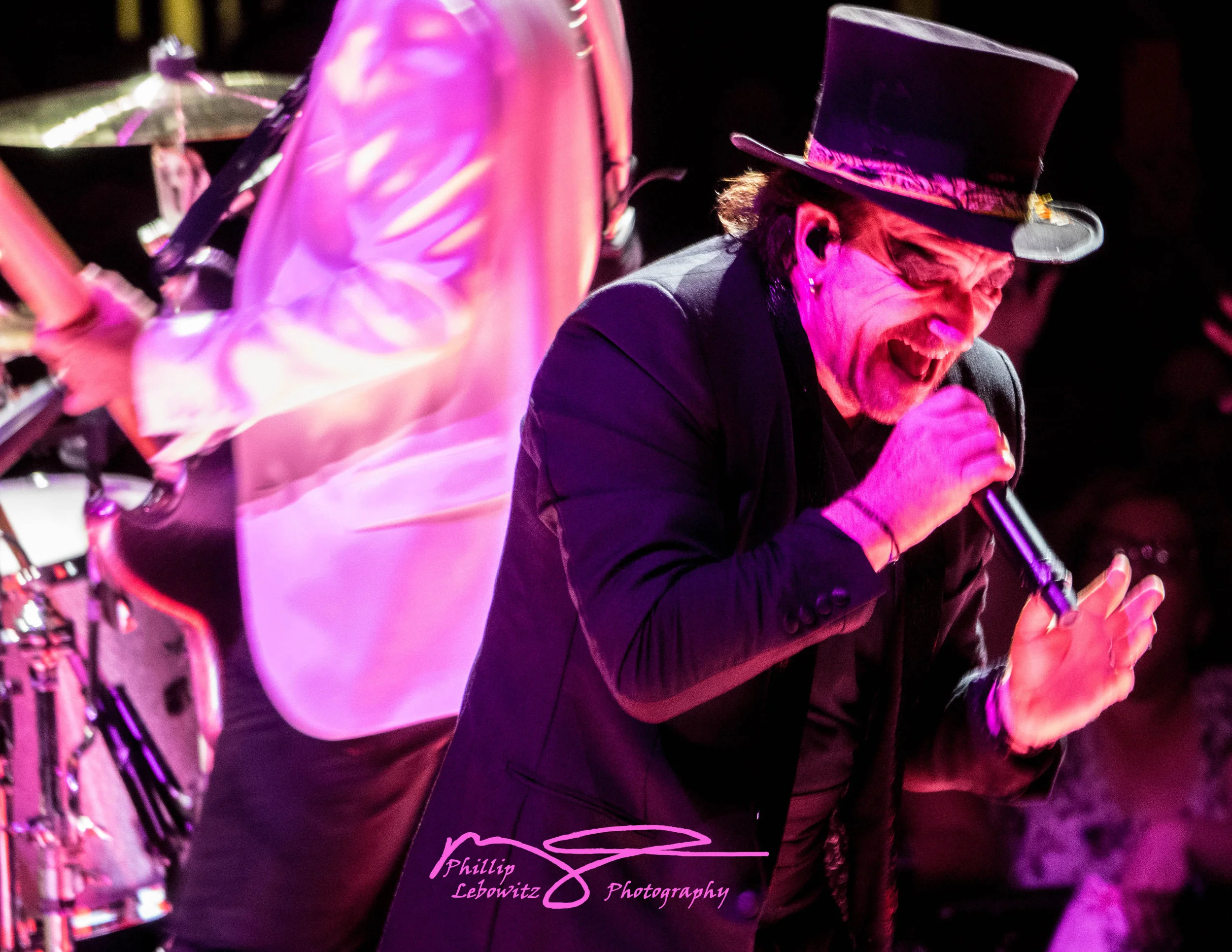 U2 NYC Exported-25-11 WM.jpg