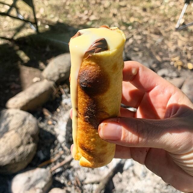 Tried out a Nutella Campfire Cannoli for the first time on the weekend. YUM! So easy to make. Check out the Campfire Cooking section on our website for the recipe 😋
.
.
.
#campfiredessert #campfirerecipes #bushcamping #adventureoutdoors #travelaustr