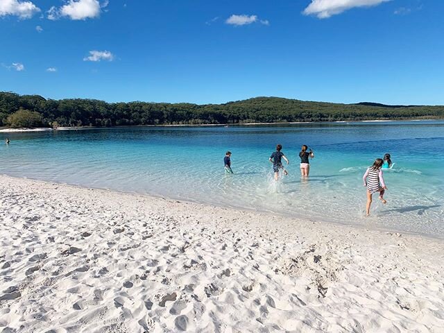 A freshwater, inland lake which means no sharks or stingers! 
The water is so blue &amp; clear &amp; the sand is so fine &amp; white.
It wows us every time we visit!
💙
We reckon Lake McKenzie is one of Australia&rsquo;s most beautiful natural wonder