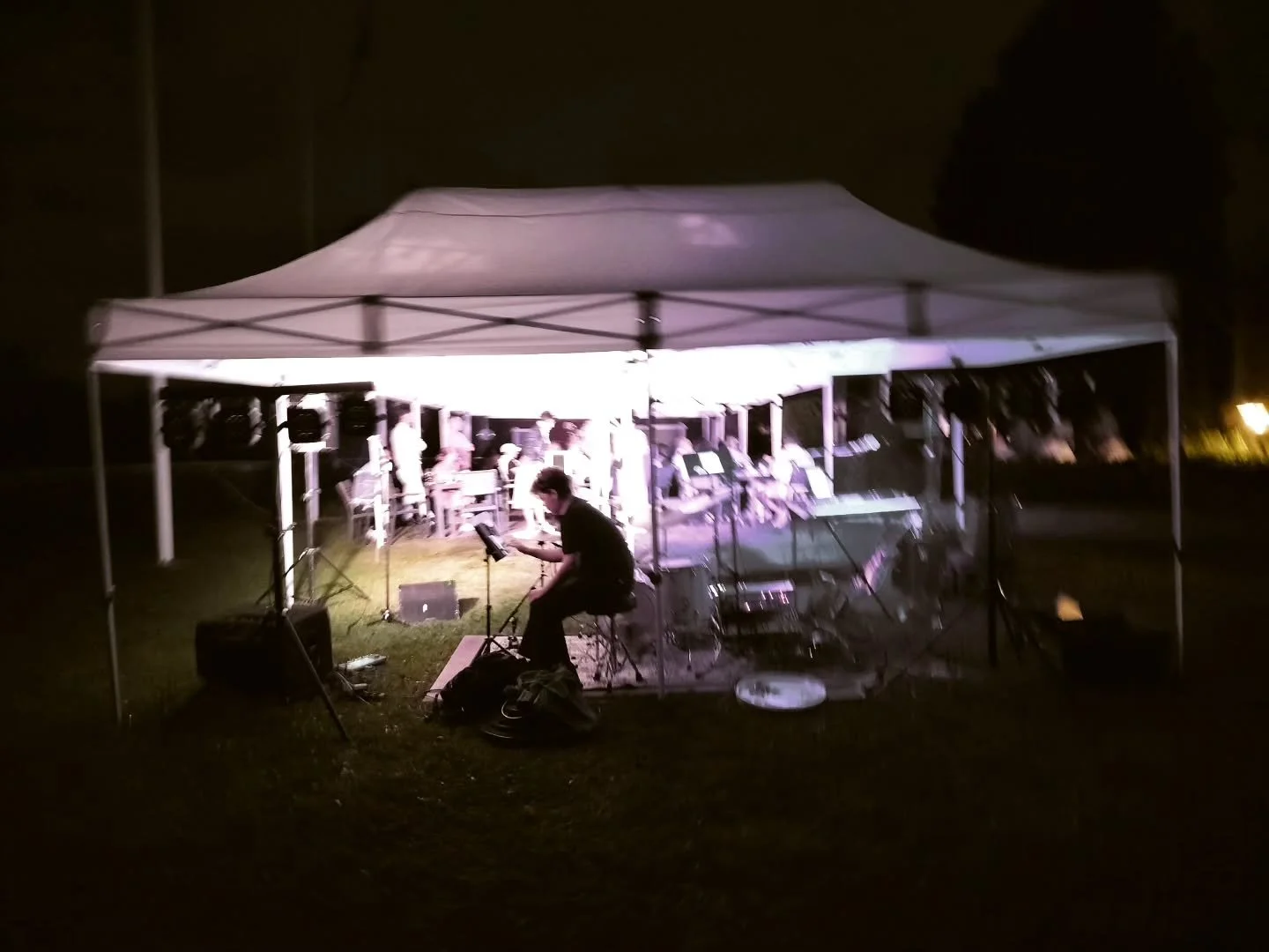 Kiitos PeurunkaGolf ja järjestäjät, oli mahtavat puitteet! ❤️‍🔥
1: klo 23:15 kamat in and party
2: klo 01:30 kamat out and thank you
#upeleven #peurunka #yksityistilaisuus #saharaagency #piikkikasvi