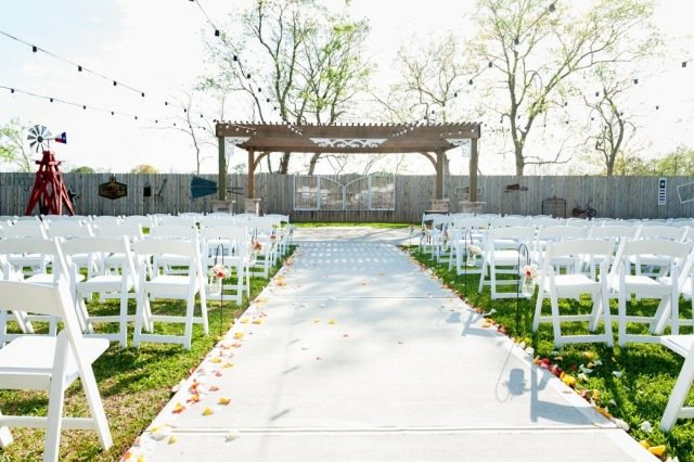 Outdoor country themed wedding