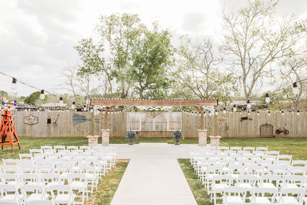 Outdoor Houston Wedding Venue