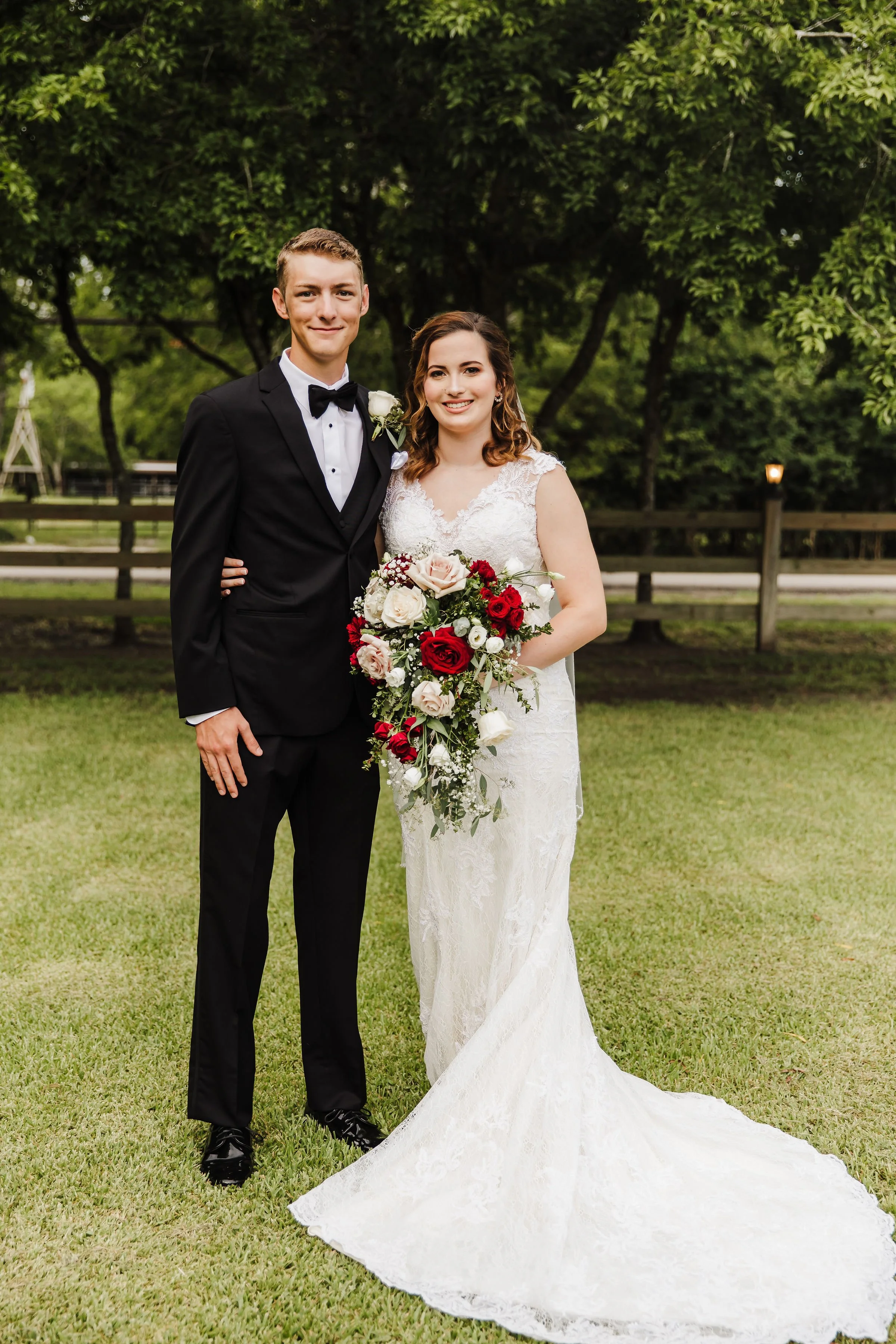 friendswood farmhouse wedding venue