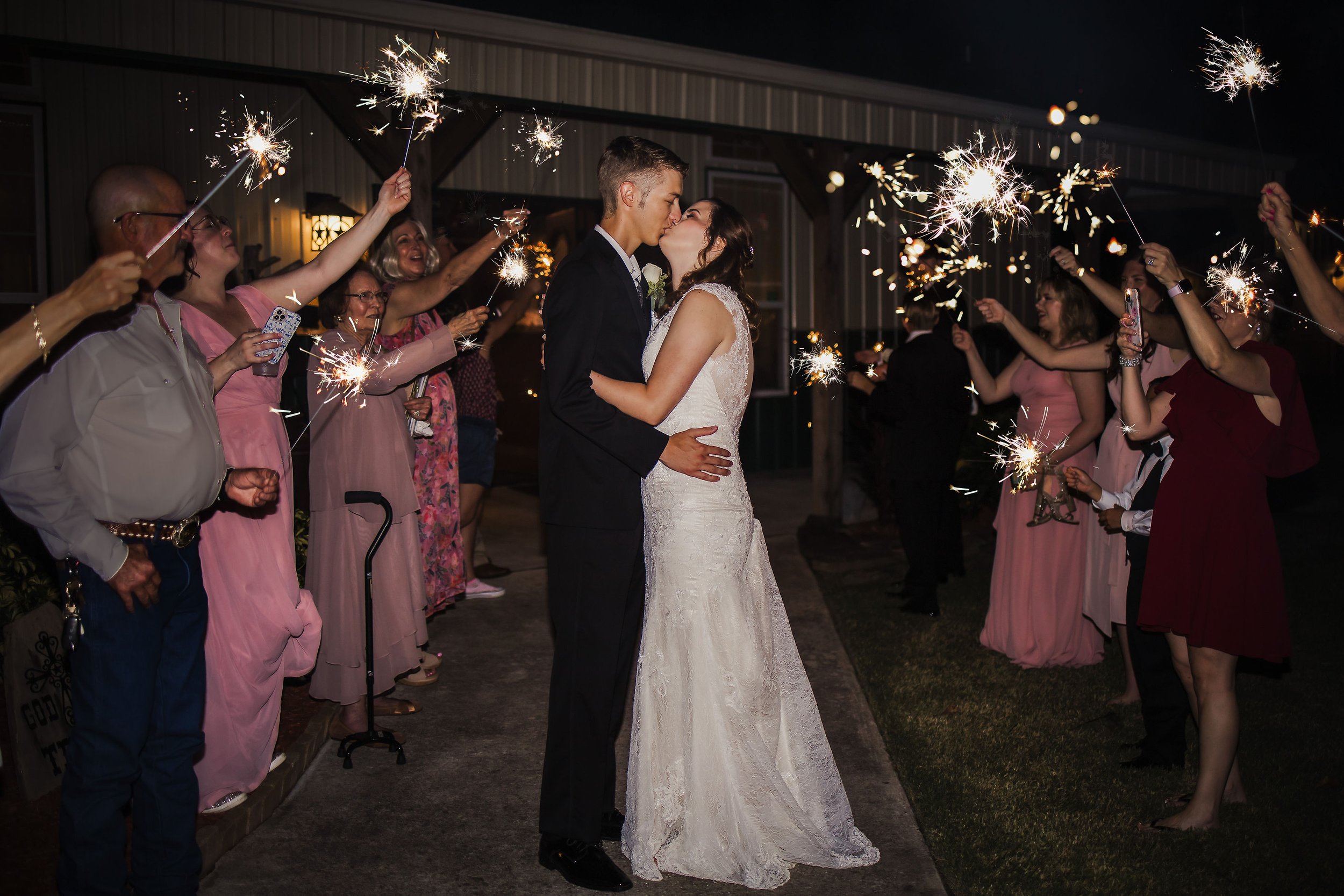 traditional countryside wedding pearland texas