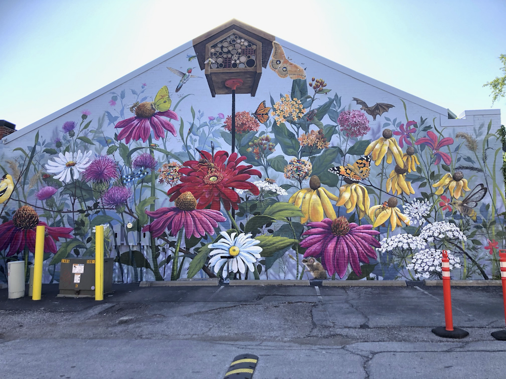 Pollinators Exterior Mural bliceedwards copy.png