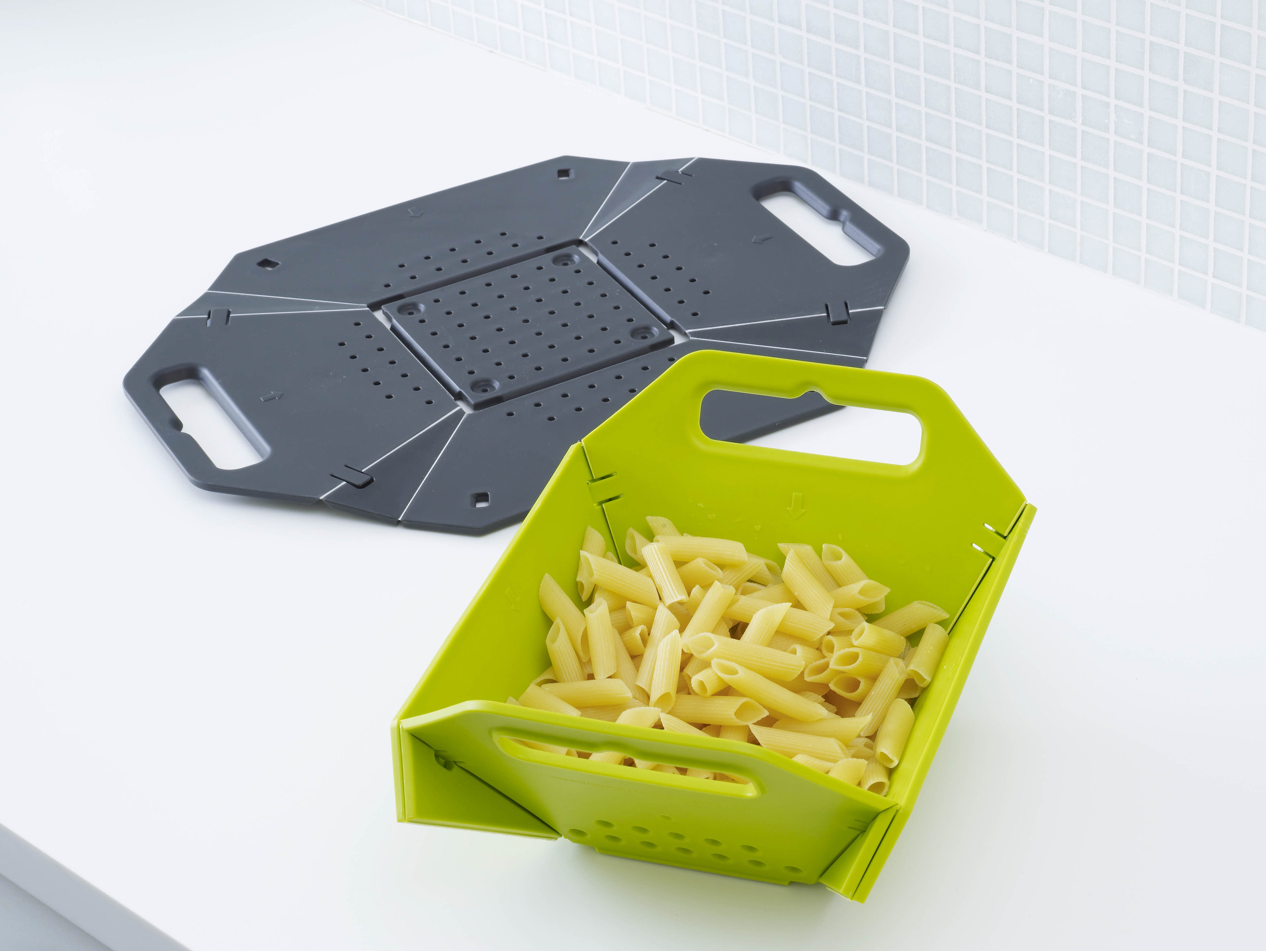 Folding colander - designed by DesignWright for Joseph Joseph