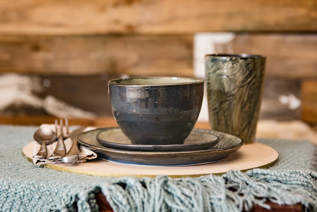 MeekerDinnerware05.jpg