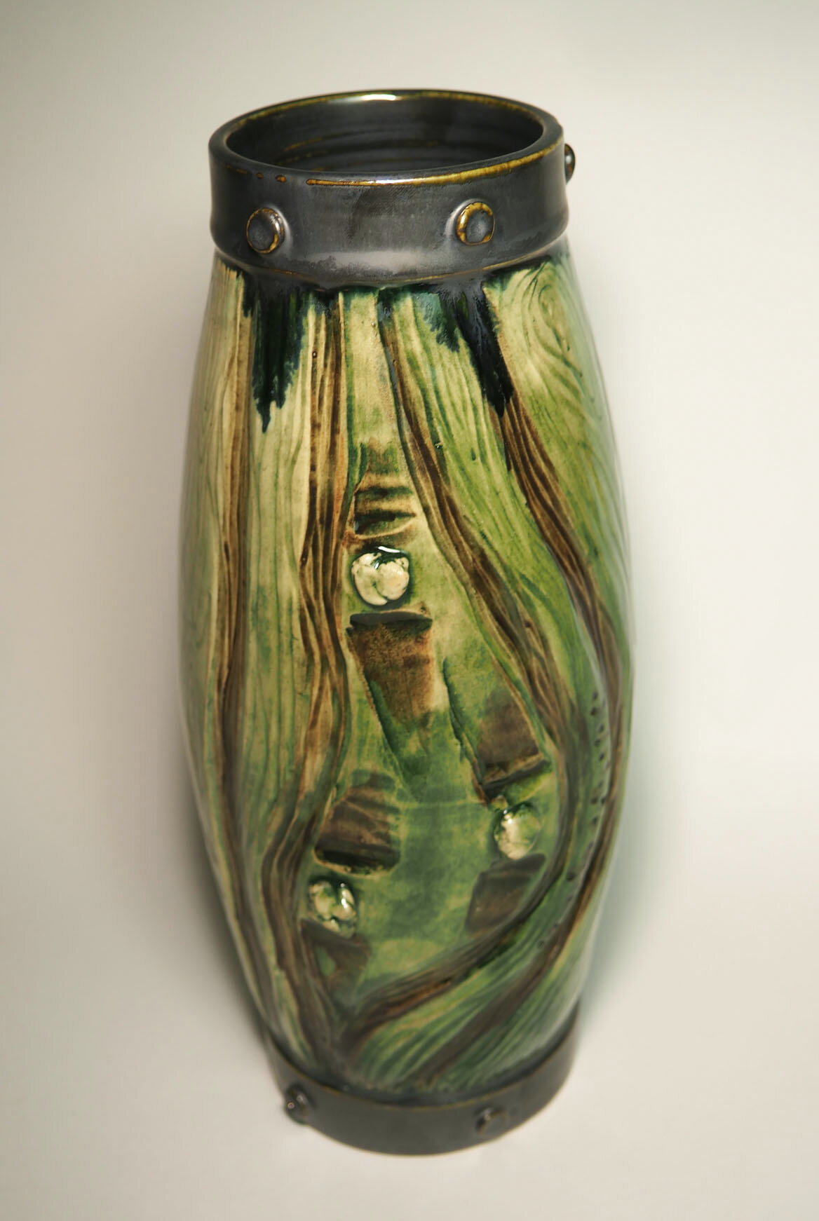 rivet wood vase 2020 1.jpg