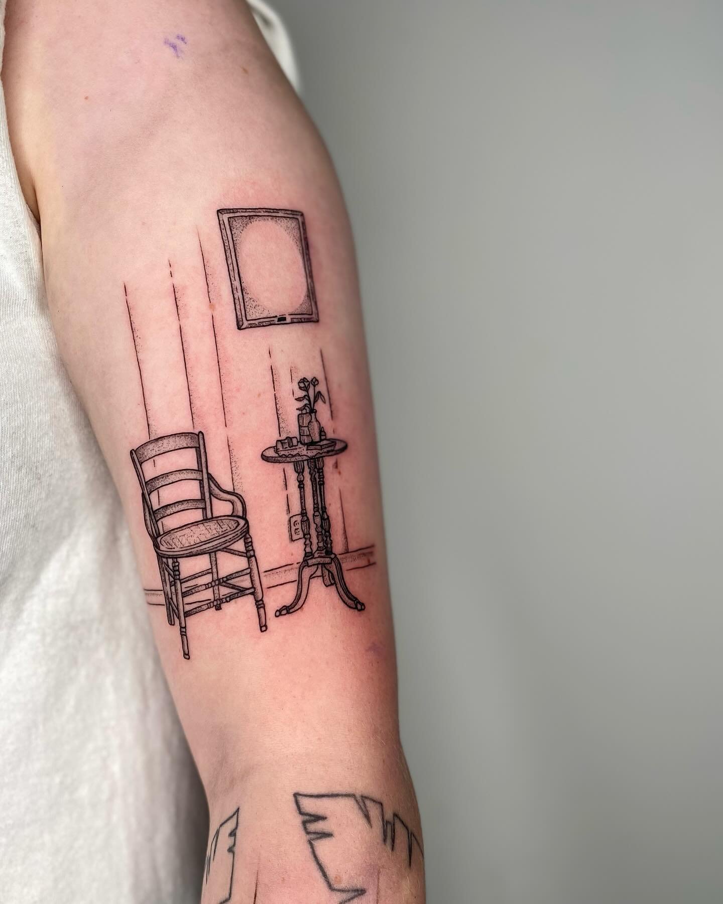&lsquo;god loves you, but not enough to save you&rsquo;

thank you harriet for the trust and allowing me to put my favourite album on skin🪽
preacher&rsquo;s daughter by @mothercain 

made at @gratefultattoosquamish