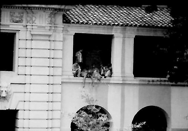 SAMPO 1st Photo Shoot_Row 1_Pic 6_120 DPI.jpg