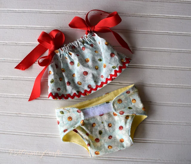 Furreal Friends Monkey Diapers and Pillowcase Top