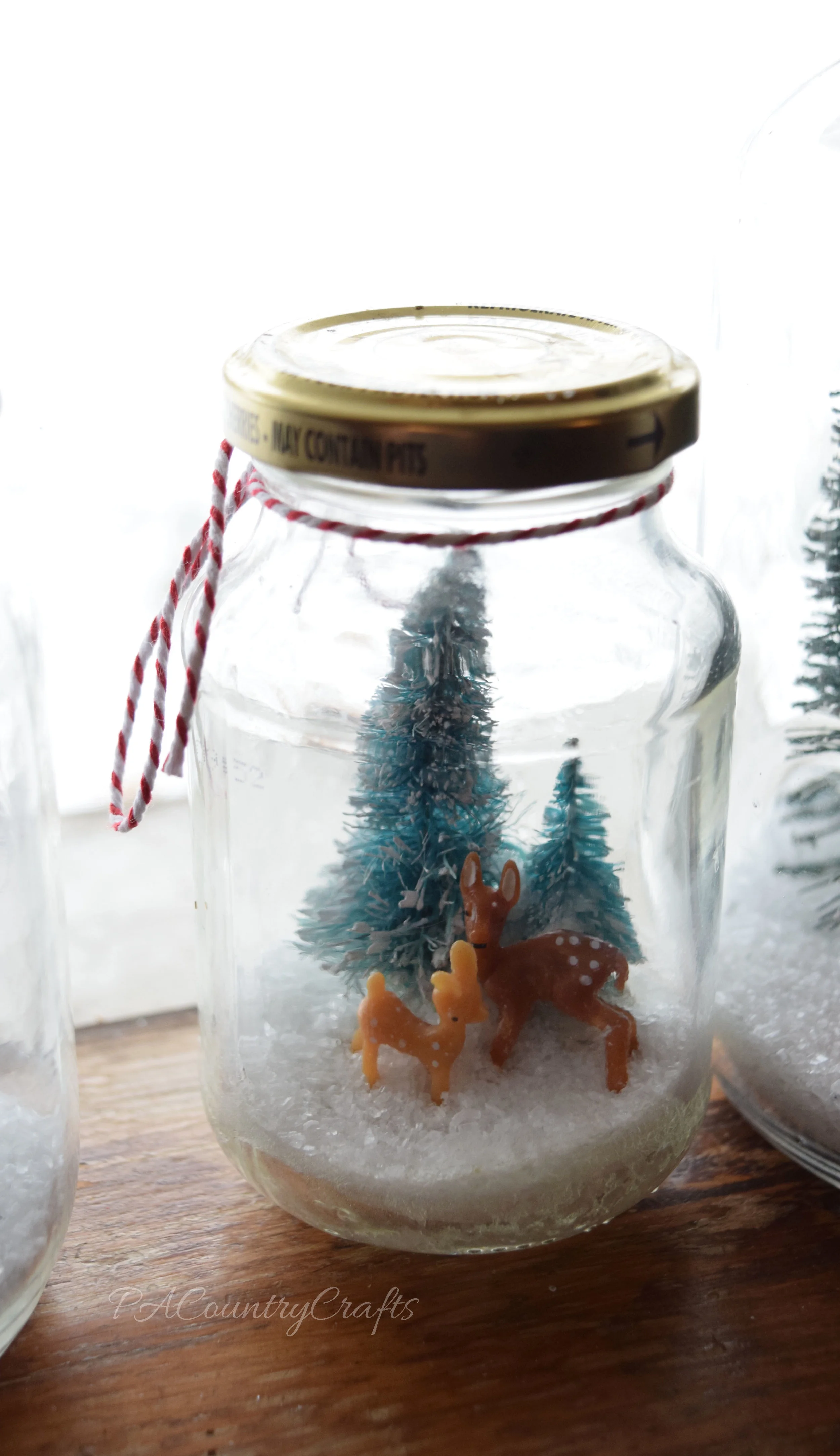 Simple DIY waterless snow globe.