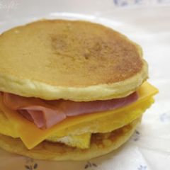 Freezer Pancake Breakfast Sandwiches
