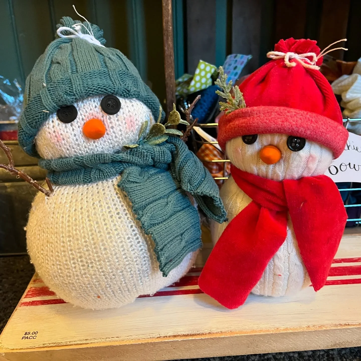 sweater snowman 11.jpg