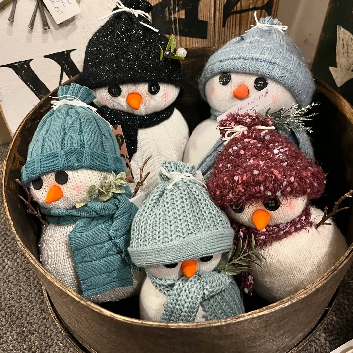 sweater snowman 8.jpg