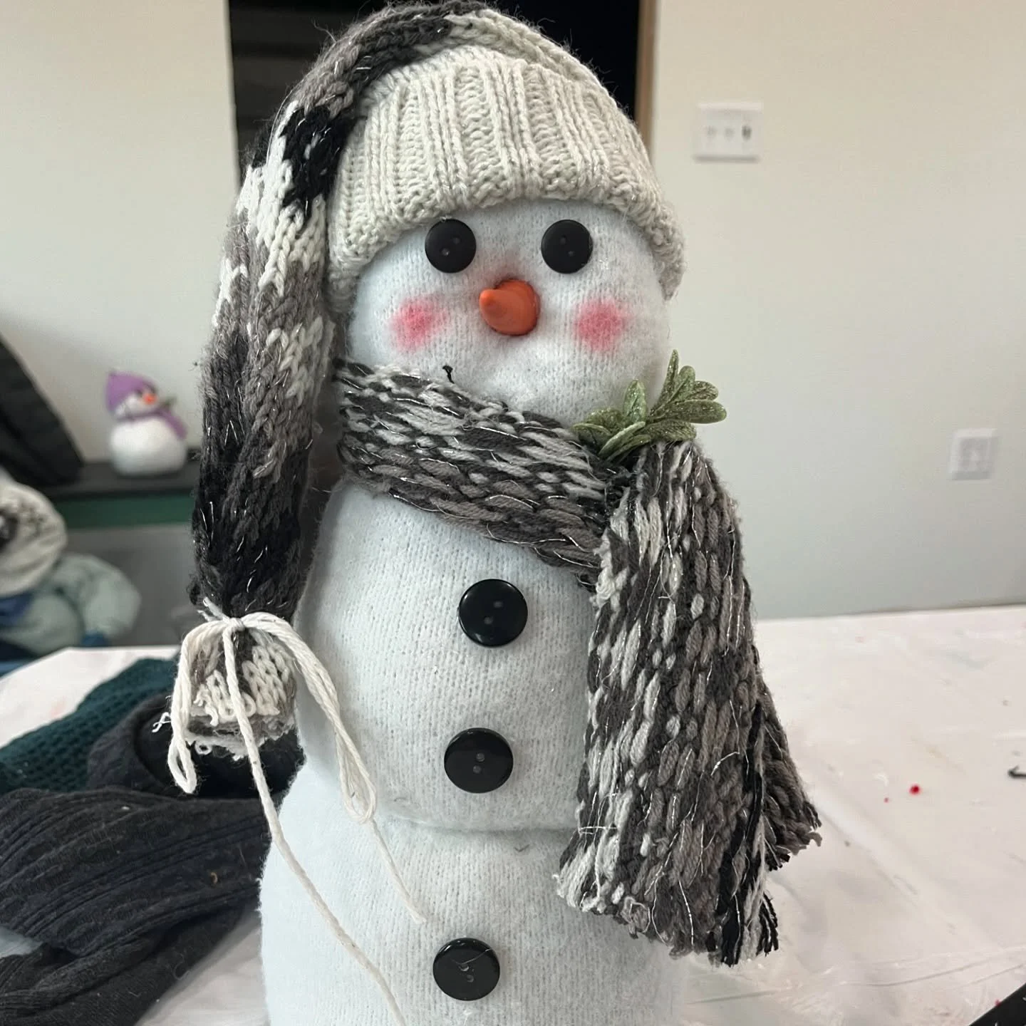 sweater snowman 16.jpg