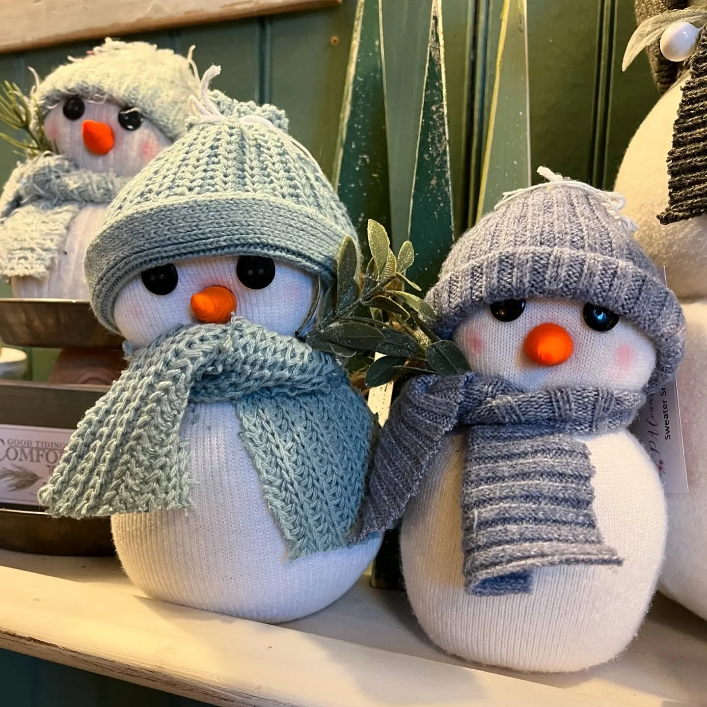 sweater snowman 10.jpg