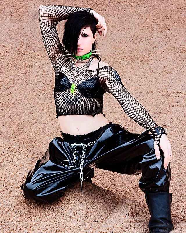 #portrait of @g_.i._a wearing @bitchfist_ #choker, #belt, and #necklace and a @bondhardware #bracelet on top of #sandmountain .
.
.
.
.#editorial #editorialphotography #fashion #fashionphotography #fineart #fineartphotography #djs #femmedjs #transgen