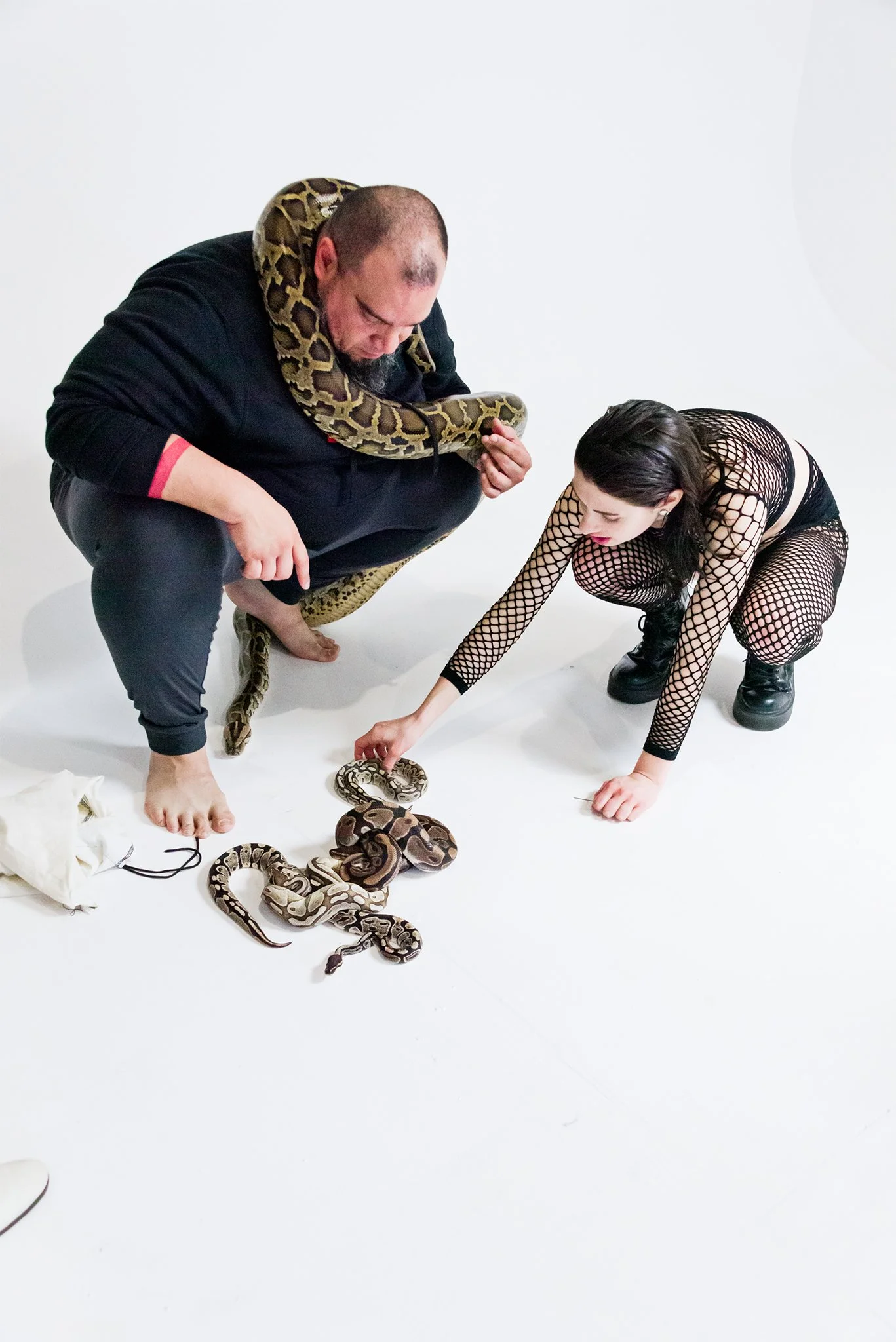 John_Rohrer_ERICA_SELLERS_SNAKES_JR02935-1_IPD(2048PXH_264PPI).JPG